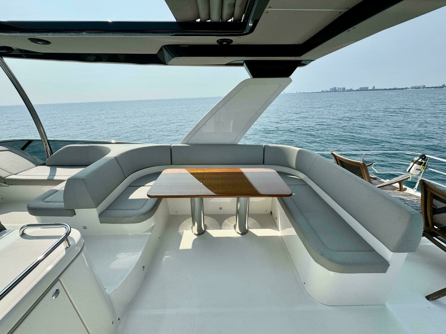 2023 Absolute 52 Navetta - Image 31