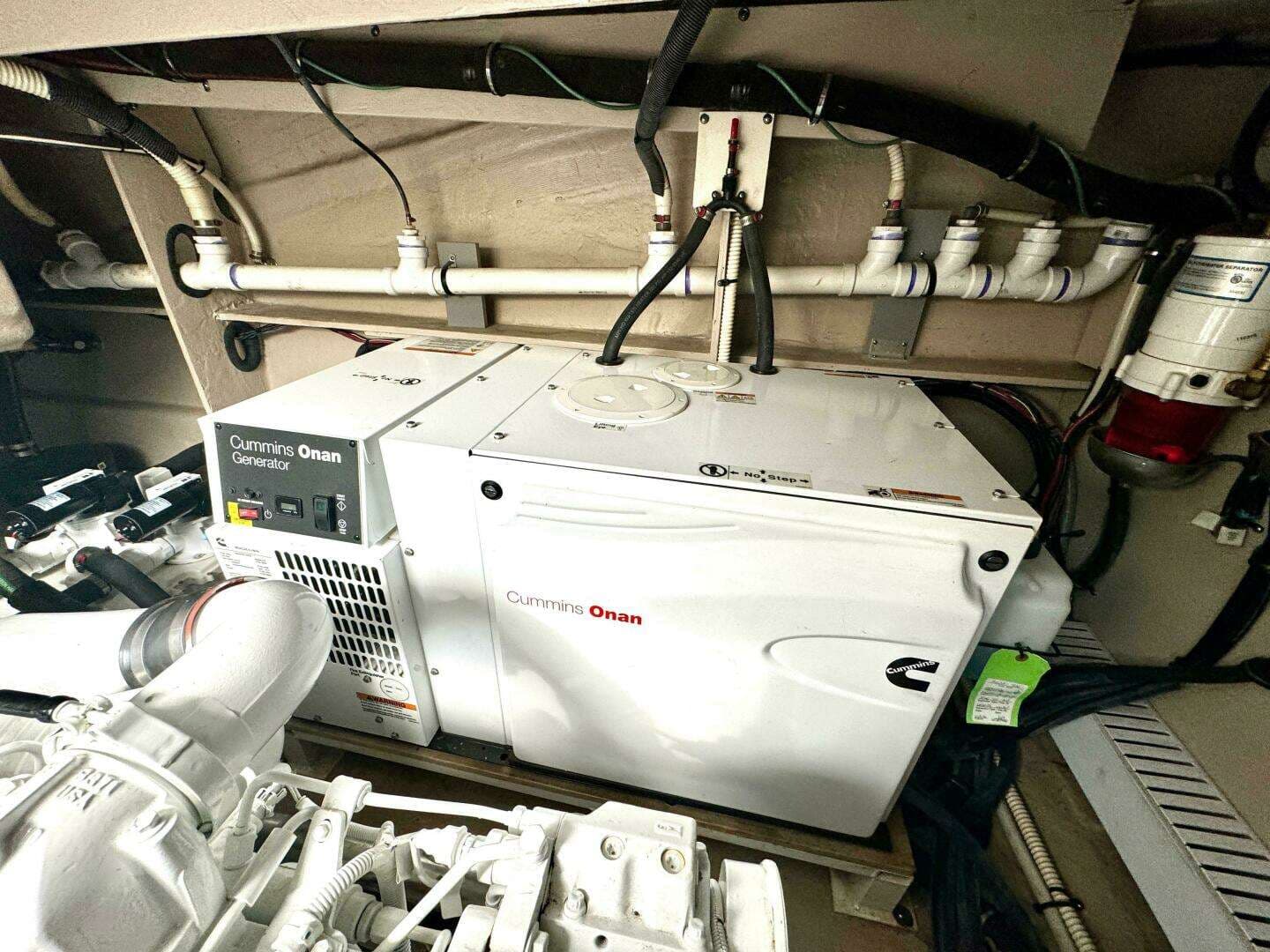 2017 Sea Ray 510 Sundancer - Image 78