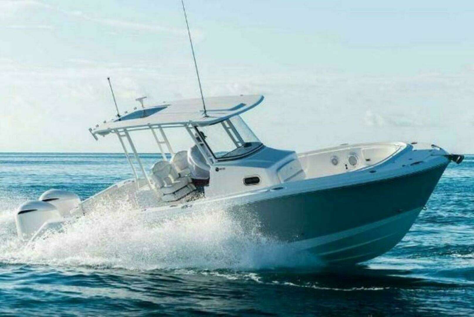 2025 Edgewater 285CC - Image 5
