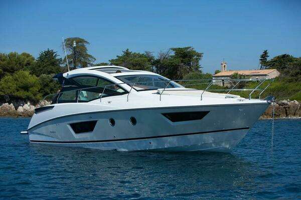 2019 Beneteau Gran Turismo 40 - Image 1