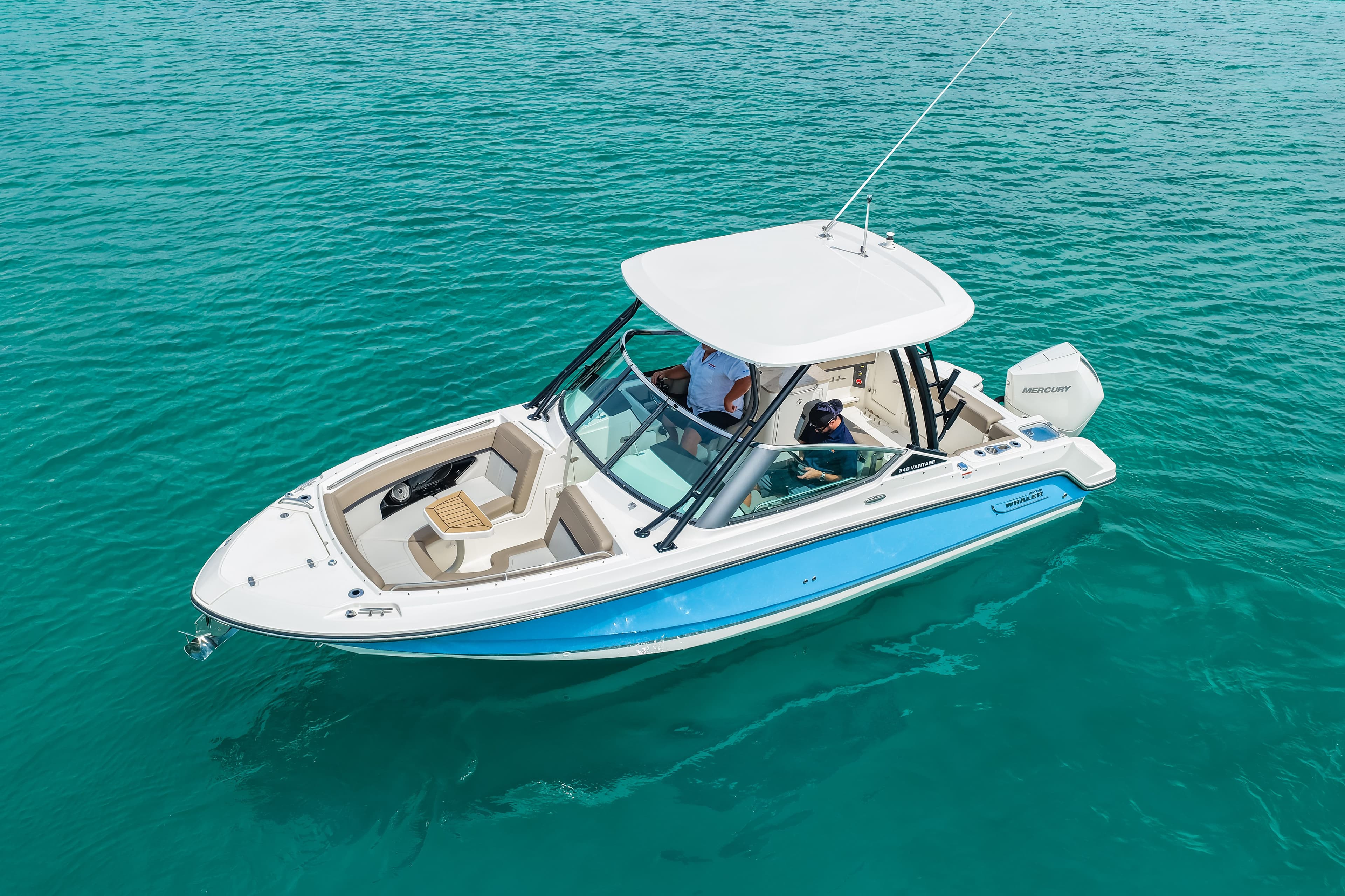 2026 Boston Whaler 240 Vantage - 22