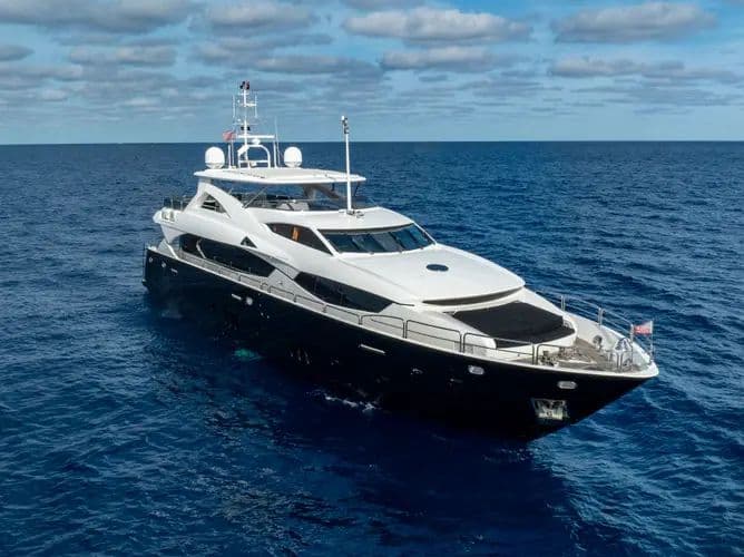 2010 Sunseeker 34 Metre Yacht - Image 7