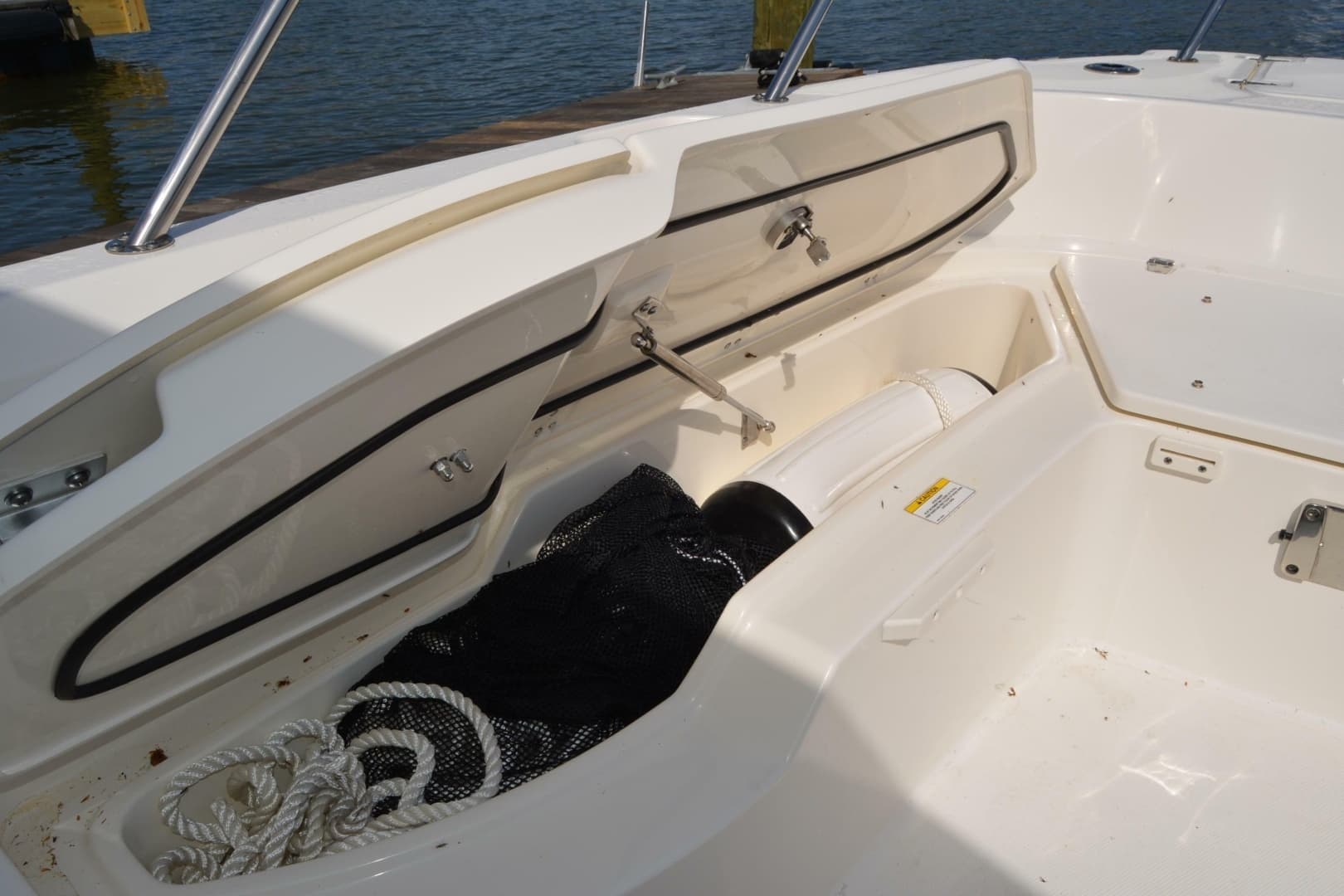 2021 Boston Whaler 270 Dauntless - Image 30