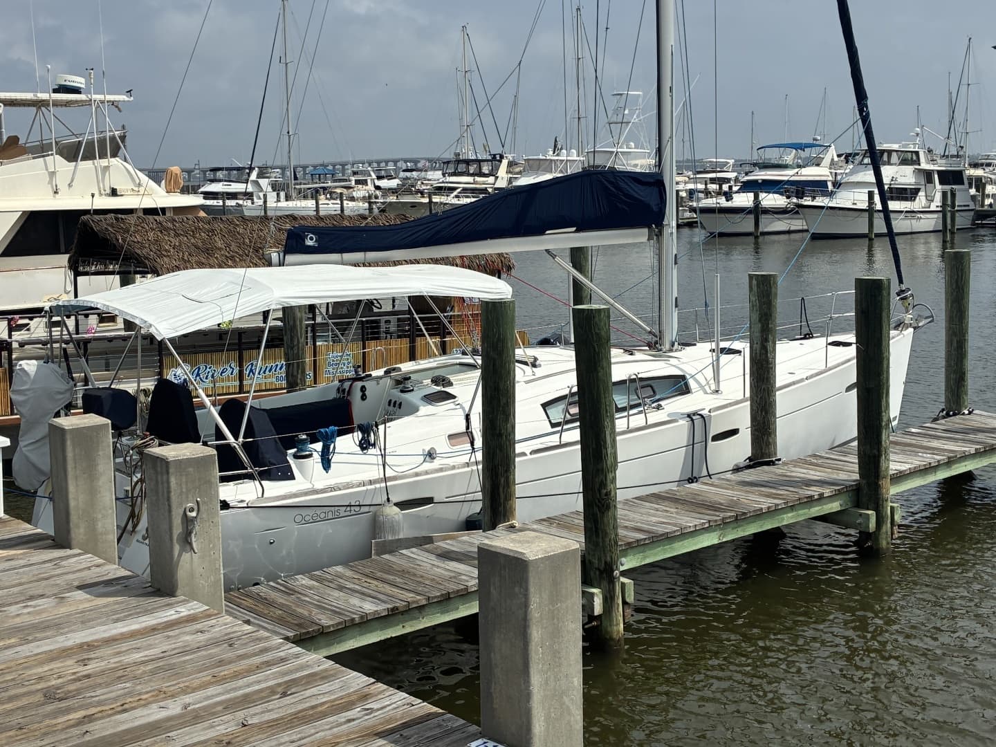 2008 Beneteau Oceanis 43 - Image 2