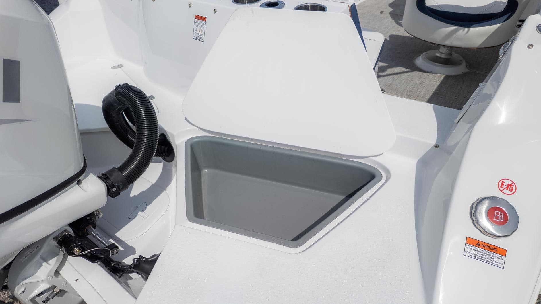 2026 Stingray 212 SC - 6