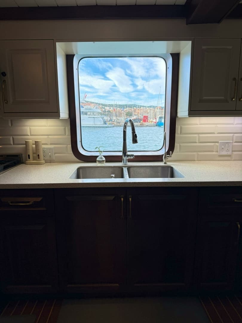 2021 Glovertown Sy — - Image 21