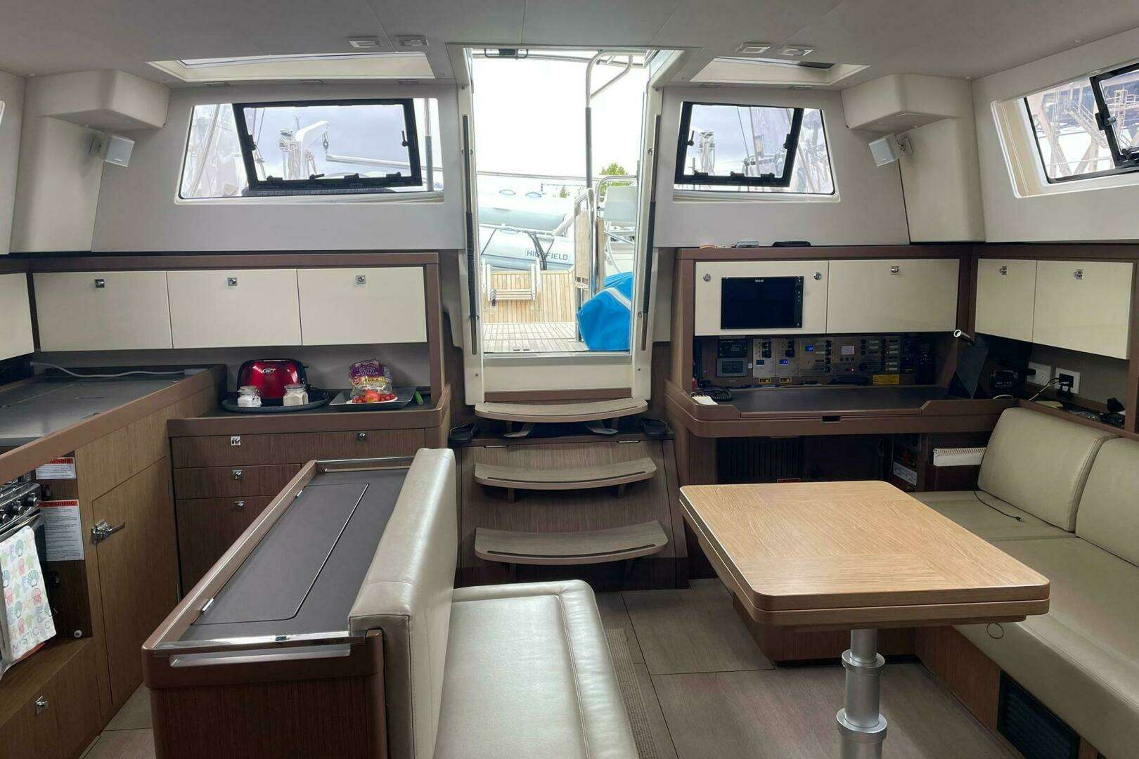 2017 Beneteau Sense 57 - Image 27