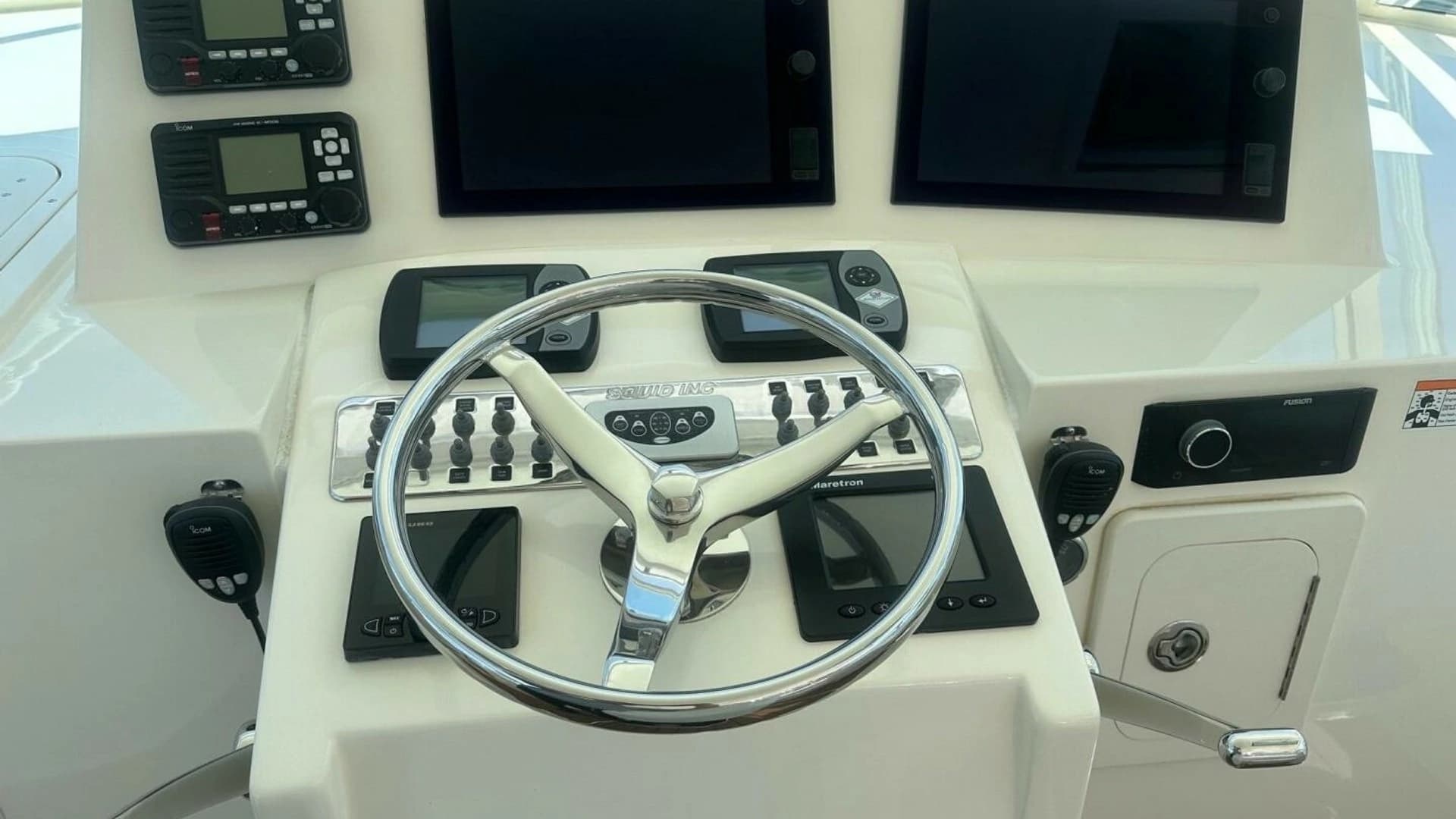 2007 Albemarle 360 Express - Image 2