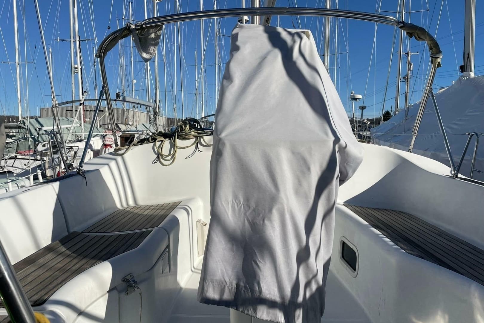 2000 Beneteau Oceanis 361 - Image 12