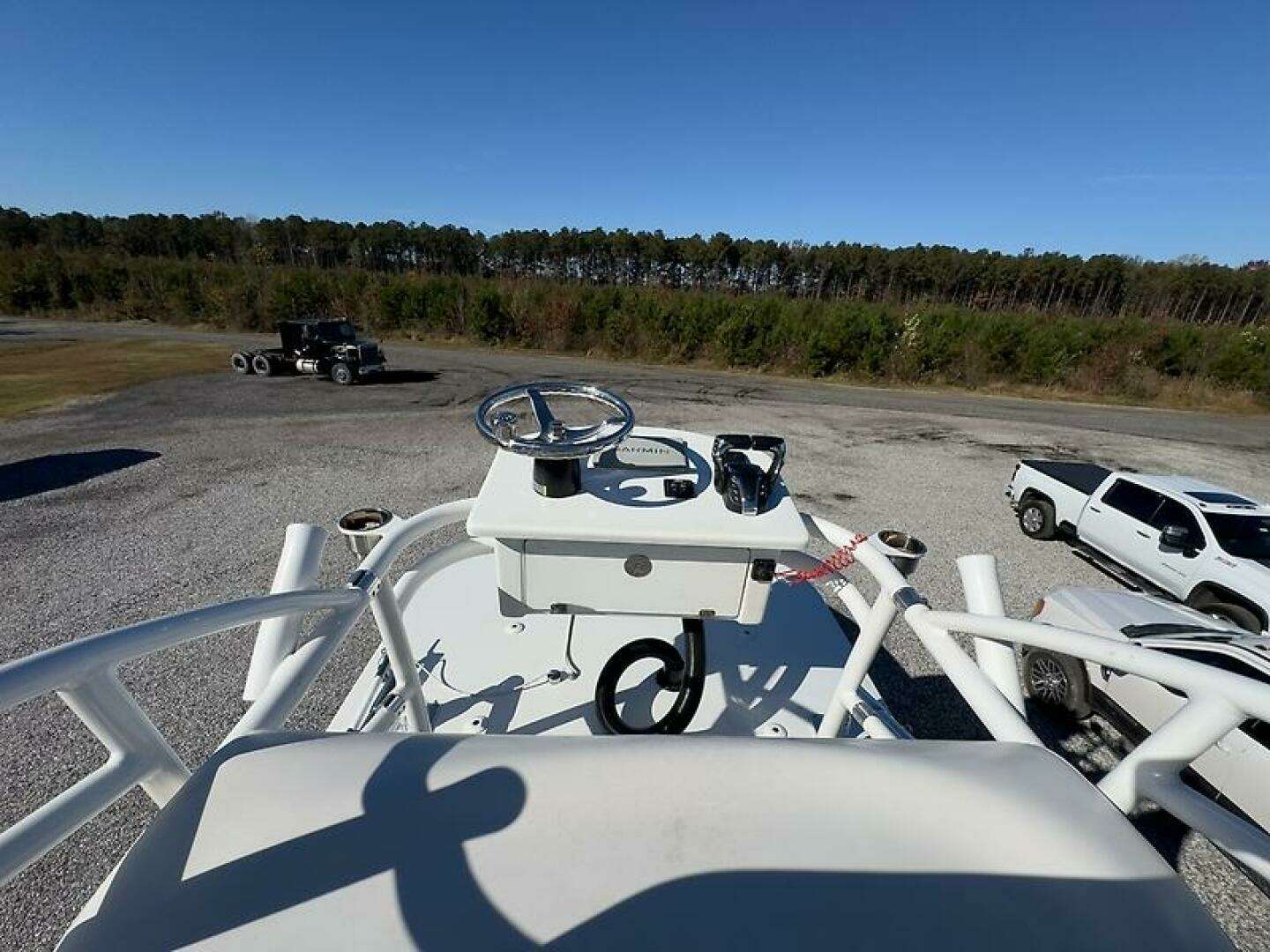 2022 Parker 2801 - Image 17