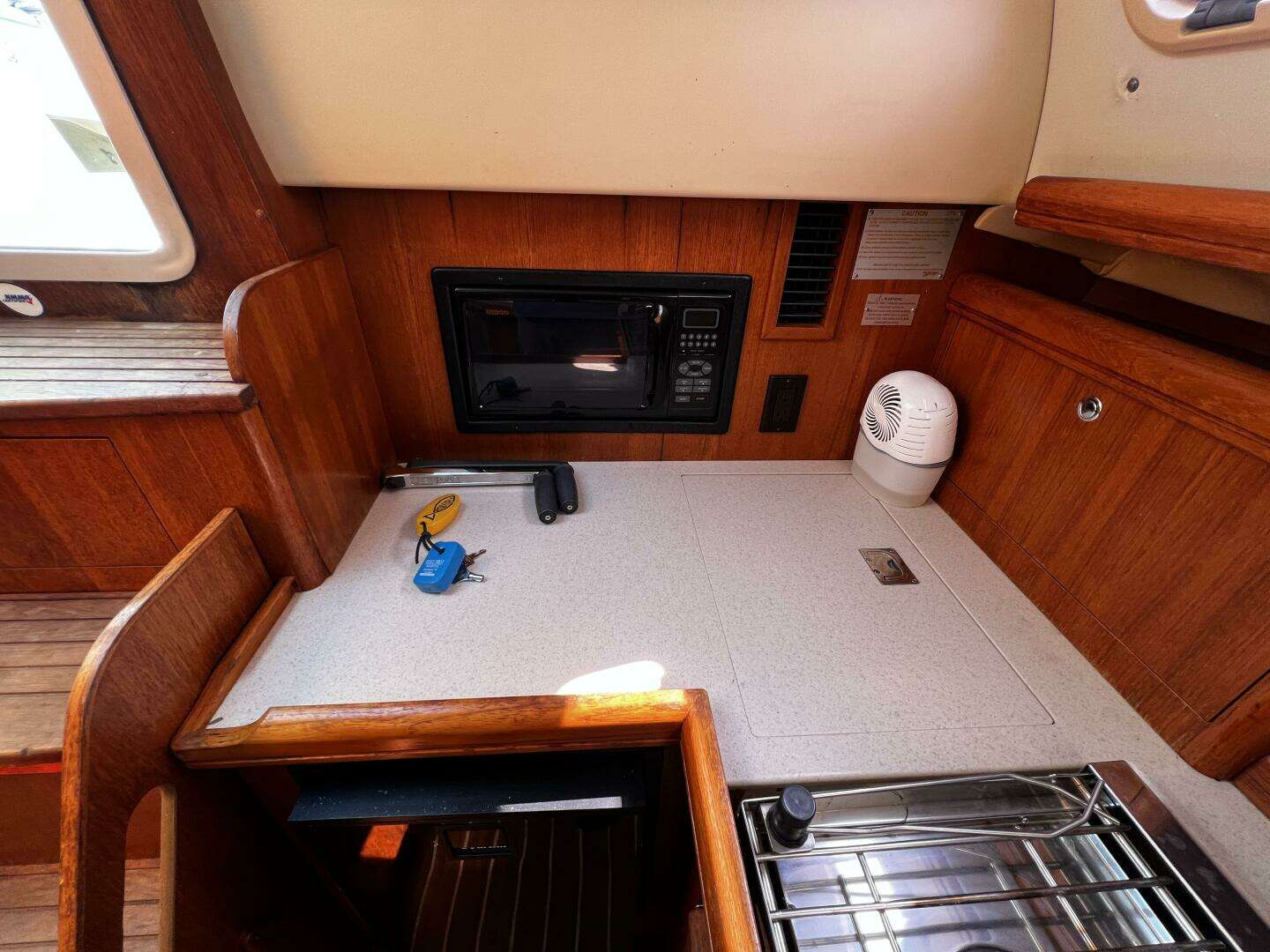 2004 Hunter 33 - Image 63