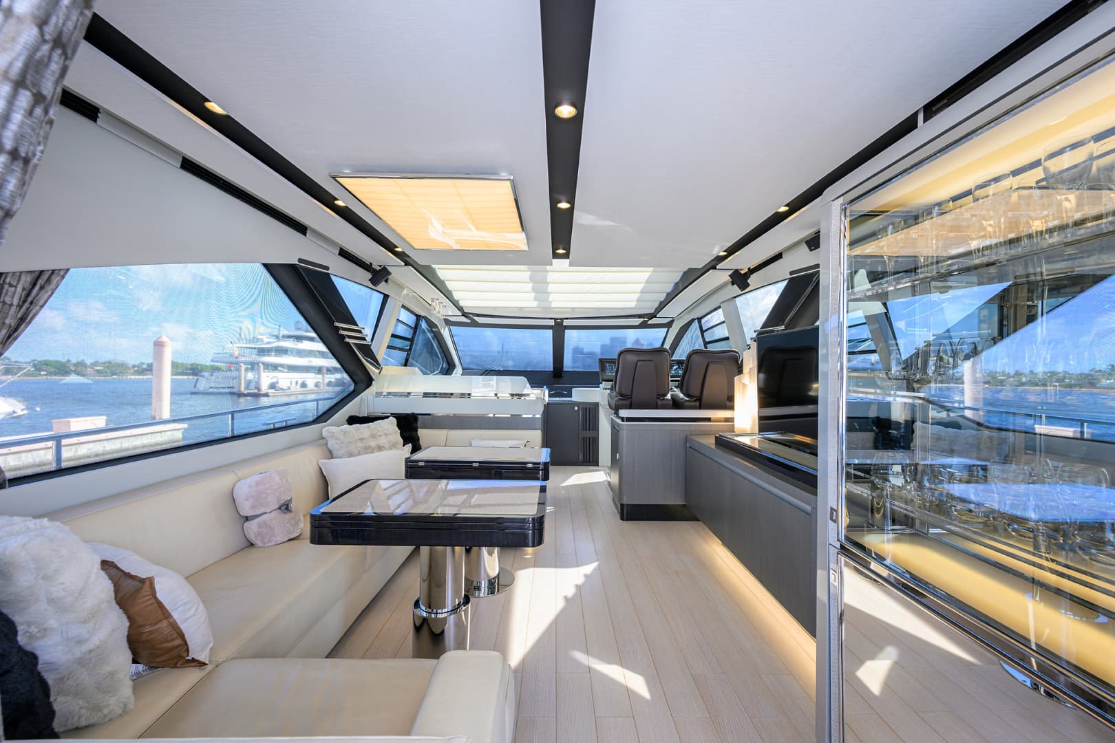 2019 Azimut S7 - Image 61