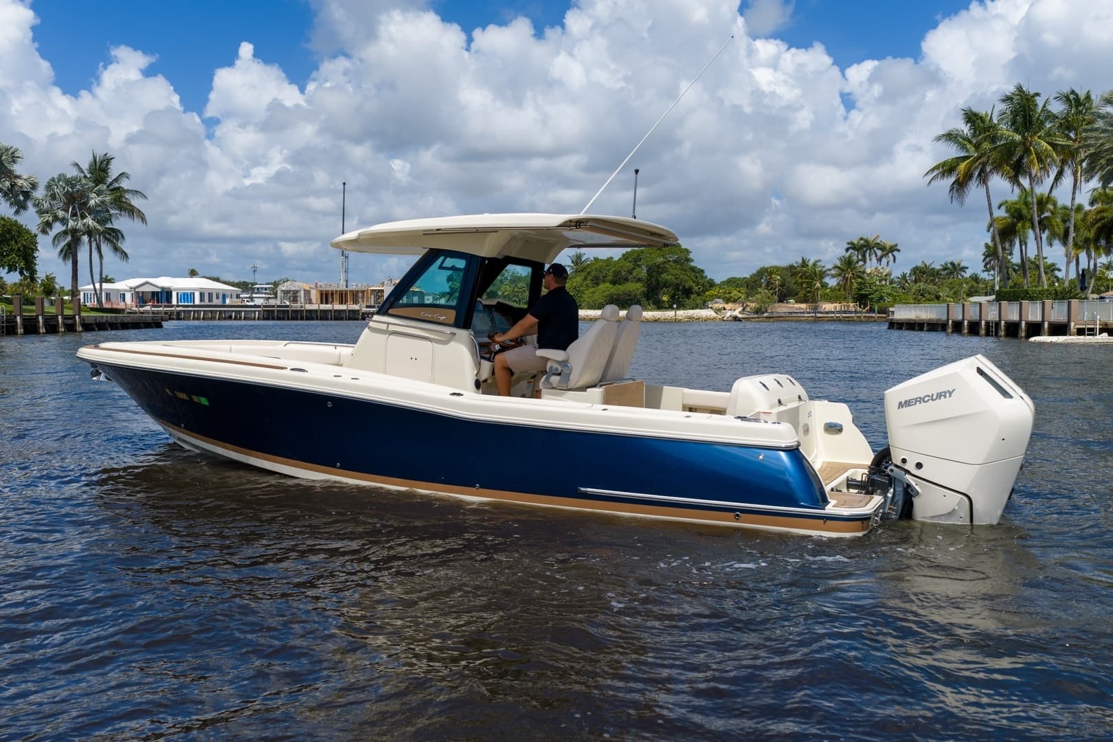 2024 Chris-Craft 30 Catalina - Image 11