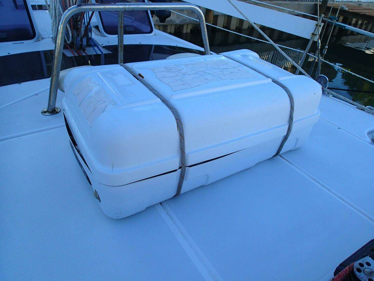 1997 Hunter 376 - Image 16