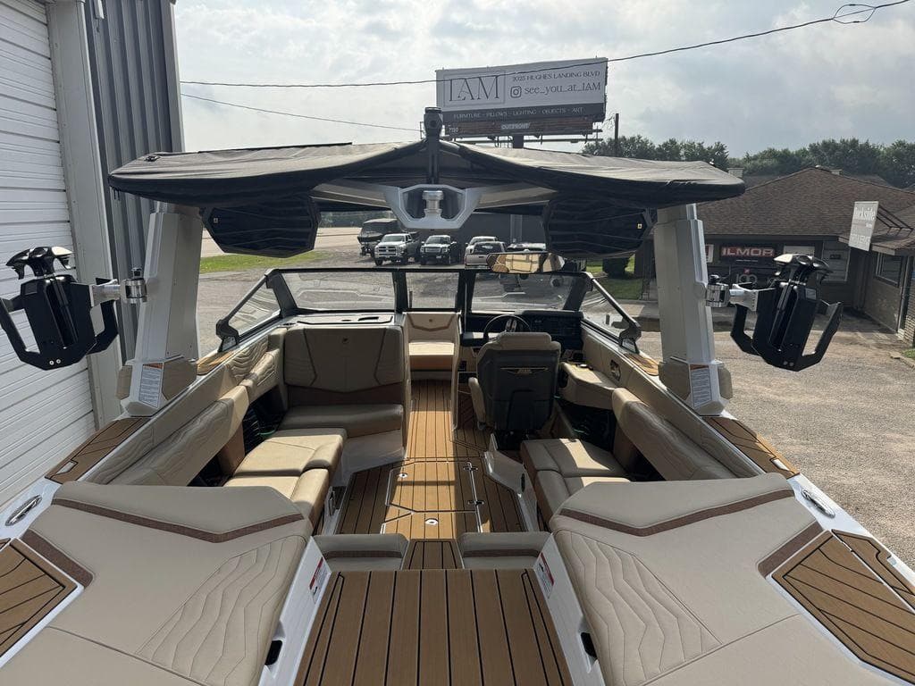 2025 Nautique Super Air Nautique G23 - 13