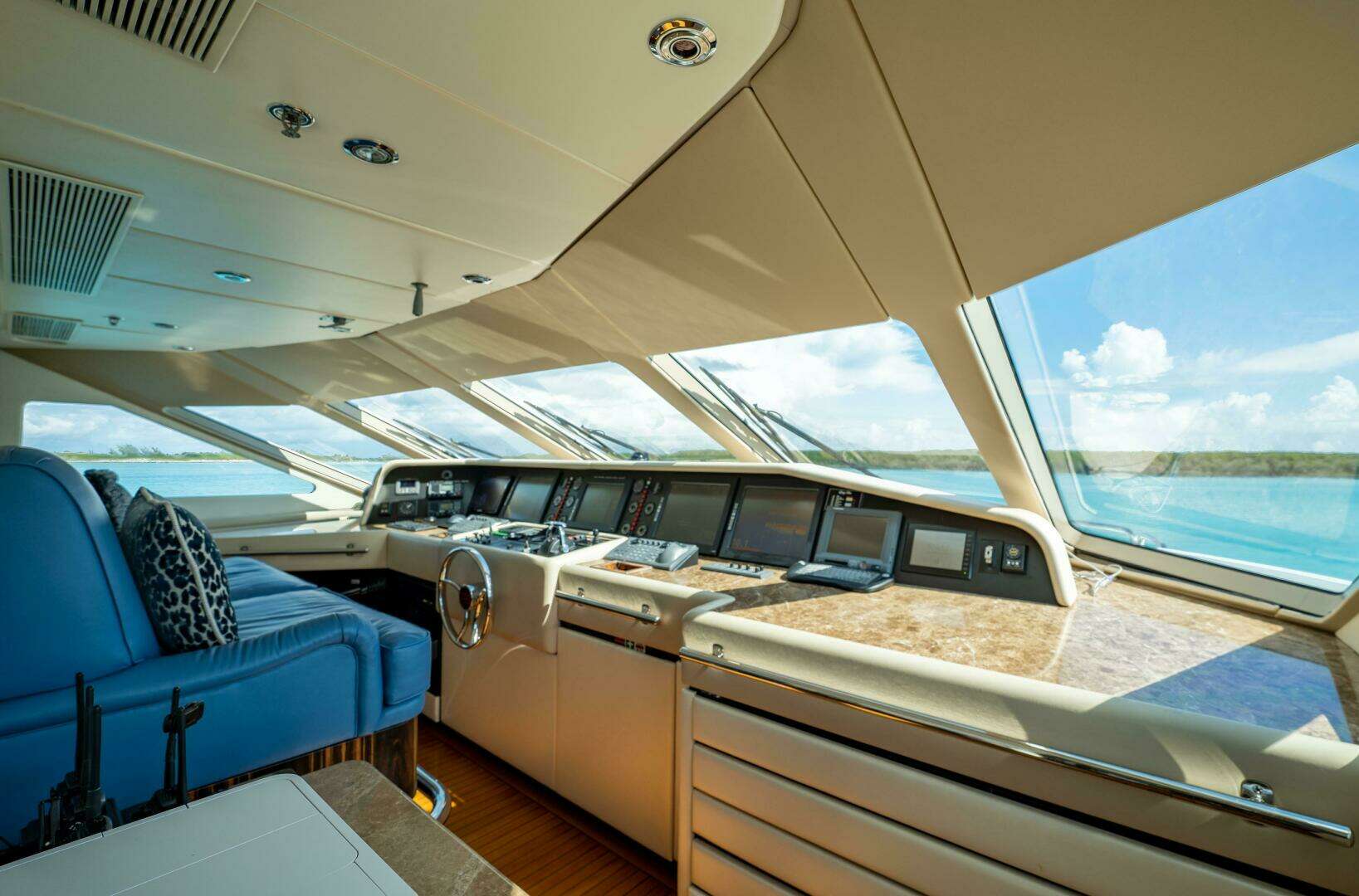 1995 Christensen Tri-deck Motoryacht - Image 33