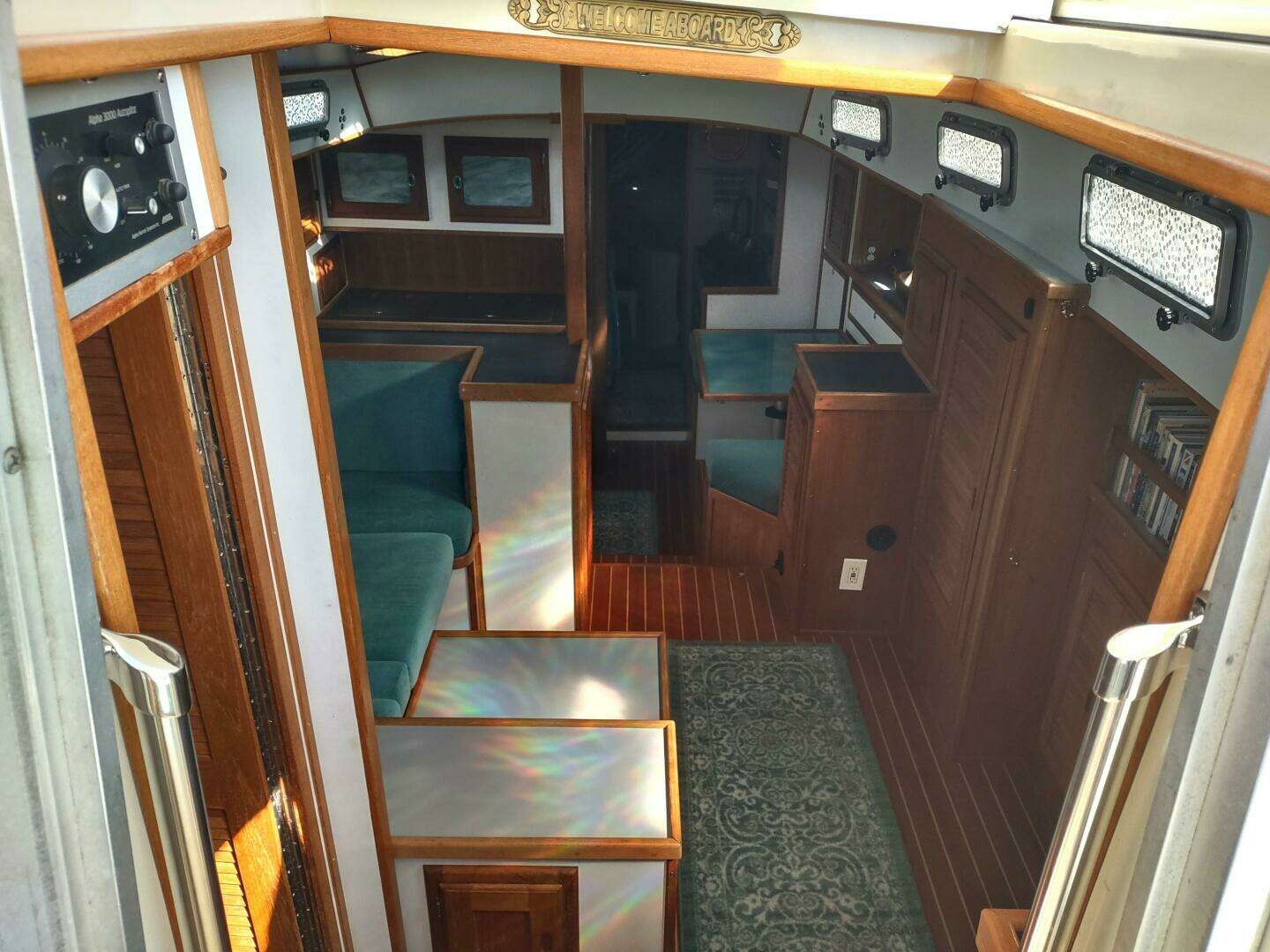 1988 Cascade 42 - Image 13
