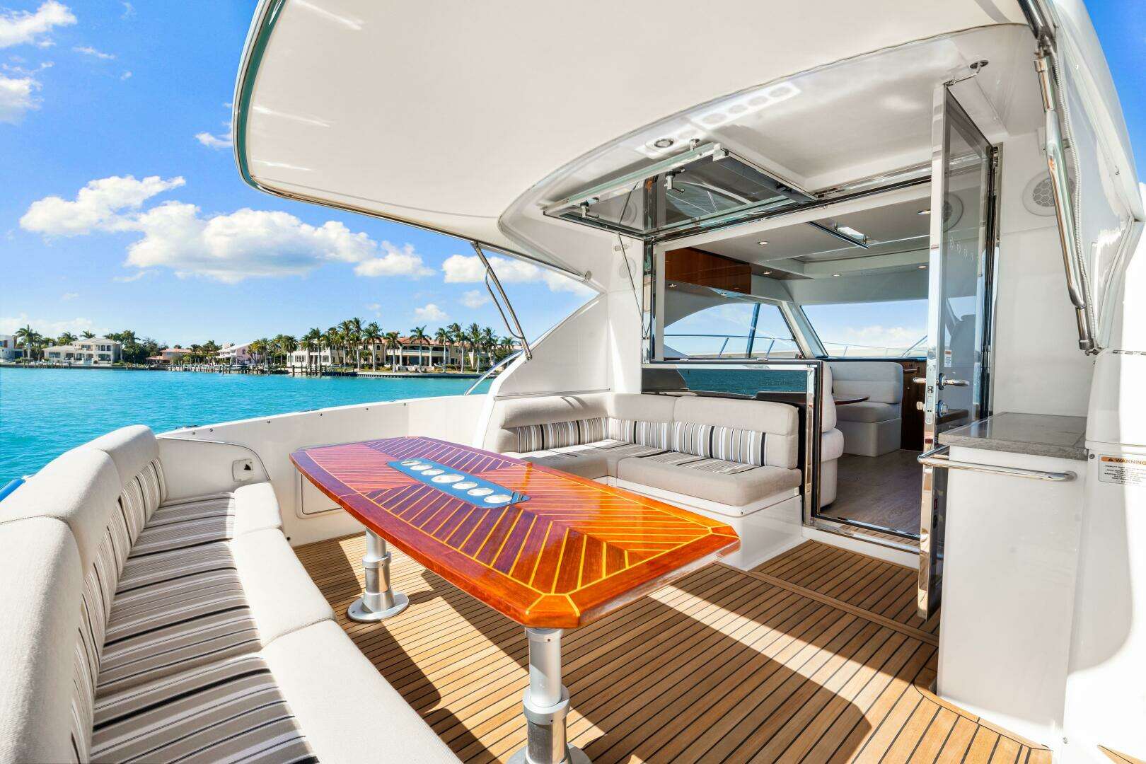 2016 Riviera 5000 Sport Yacht - Image 41