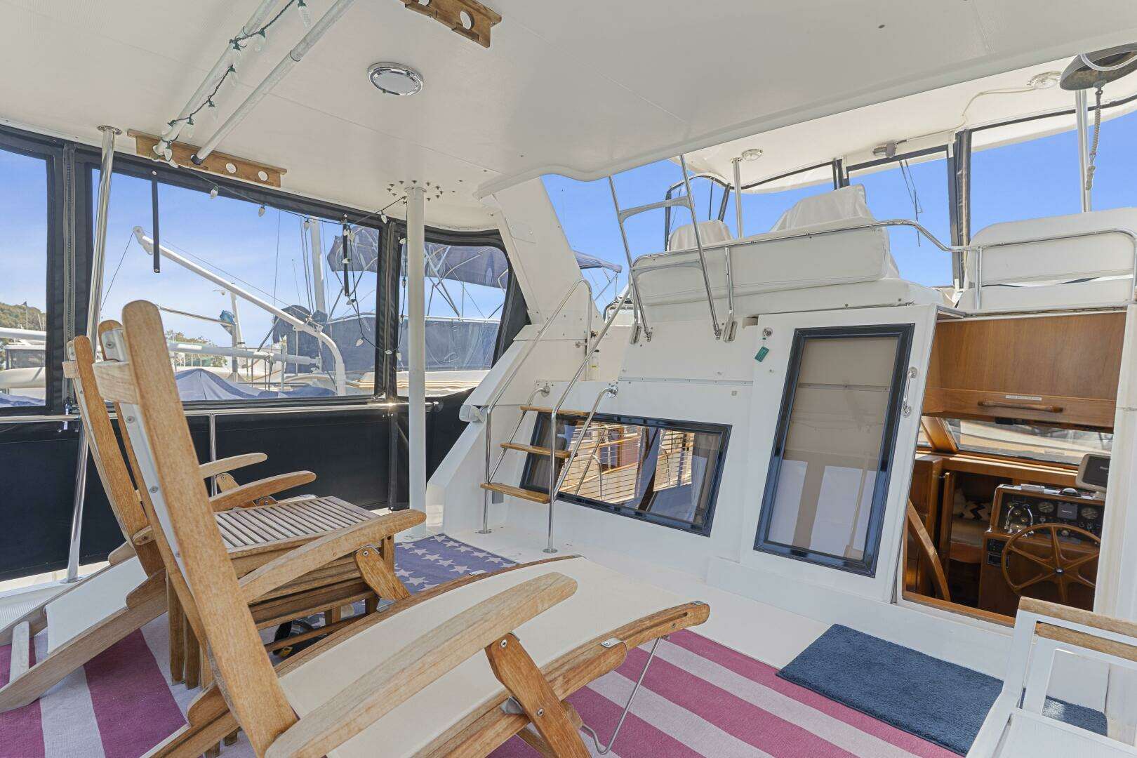 1993 Ocean Alexander — - Image 7