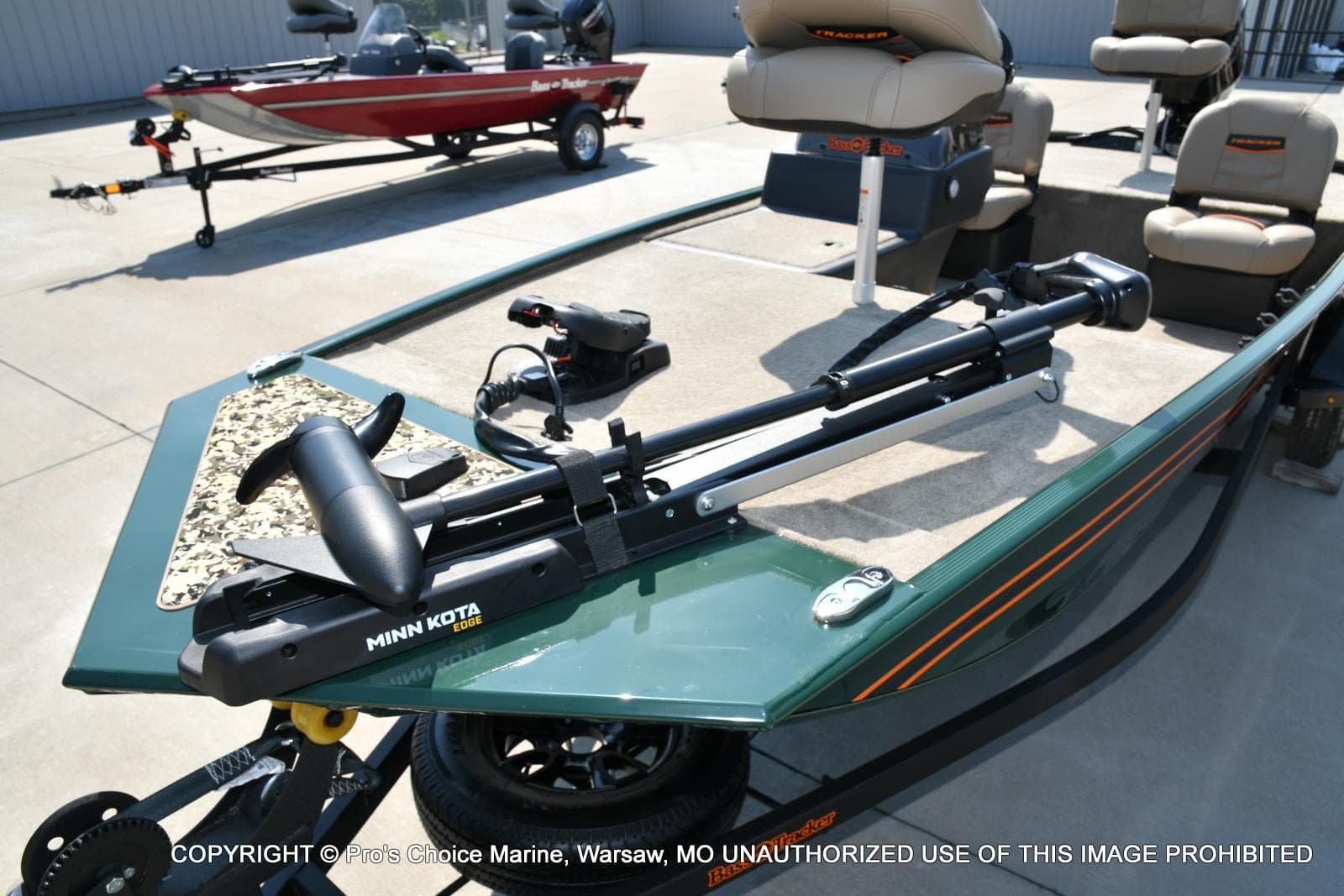 2026 Tracker Bass Tracker Classic Limited - 28