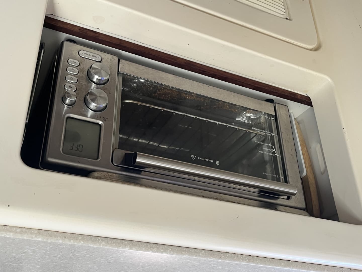 2001 Voyage Yachts 500 - Image 17