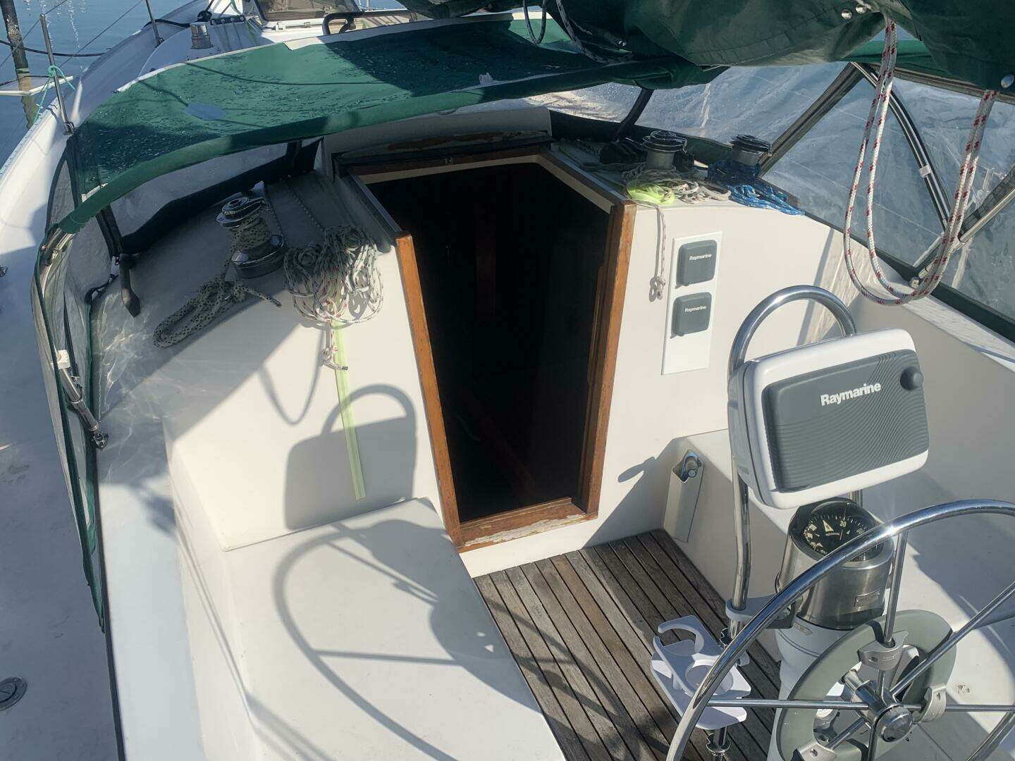 1987 Nonsuch Ultra 30 - Image 14