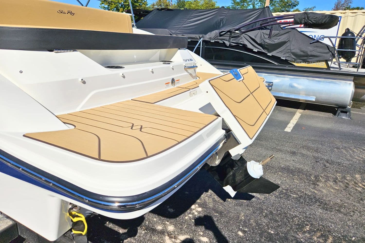 2026 Sea Ray SPX 210 - 7