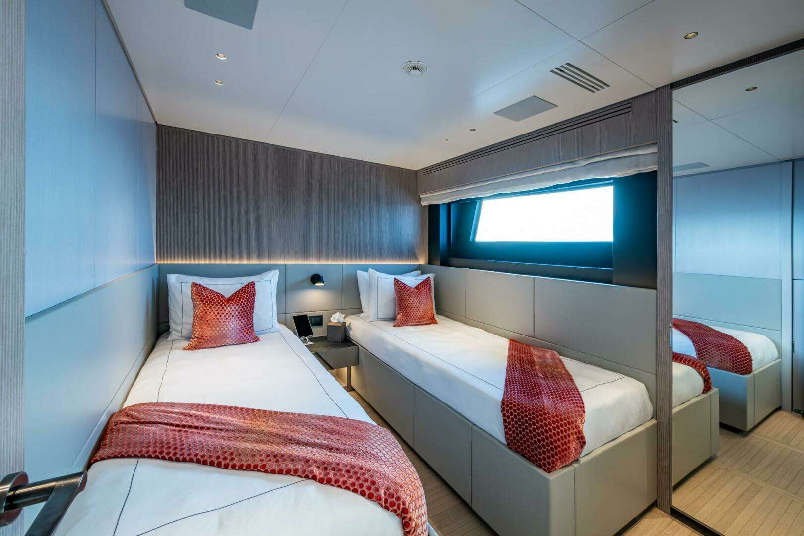 2023 Benetti 34M OASIS - Image 66