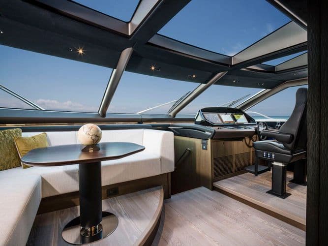 2026 Sunseeker 90 Ocean - Image 7