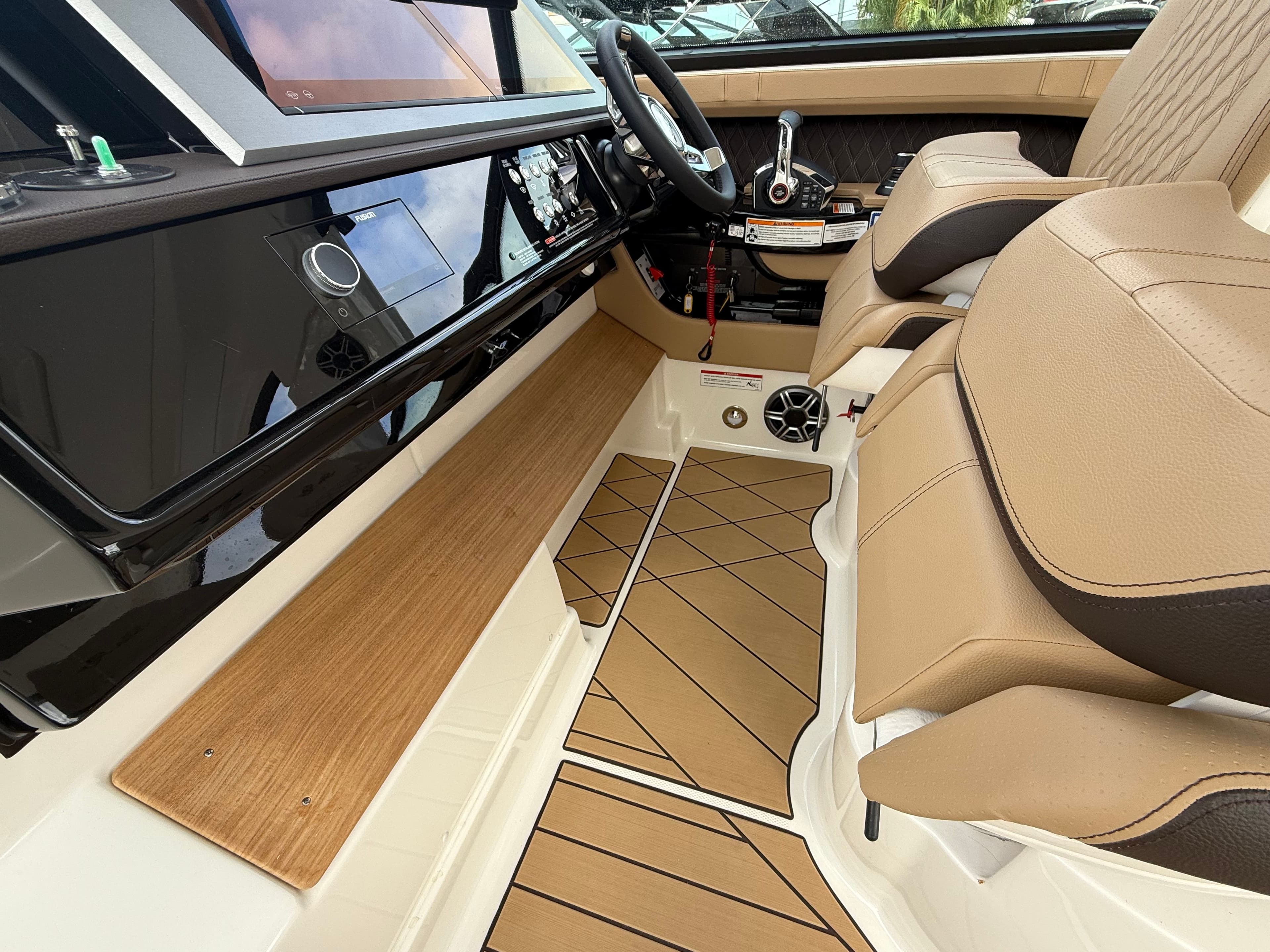 2026 Sea Ray SLX 400 Outboard - 23
