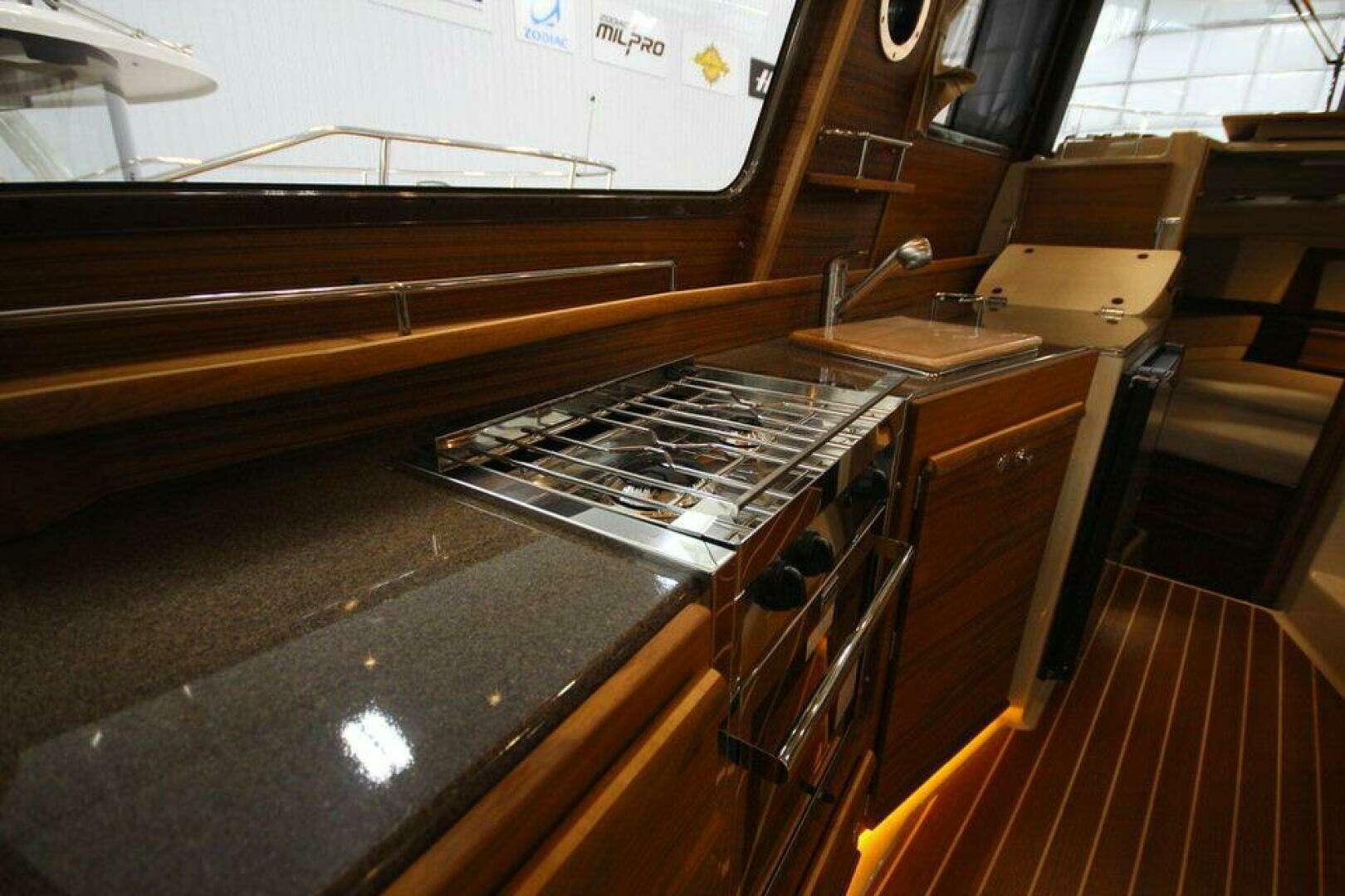 2026 Ranger Tugs R-29 Sedan Luxury Edition - Image 39