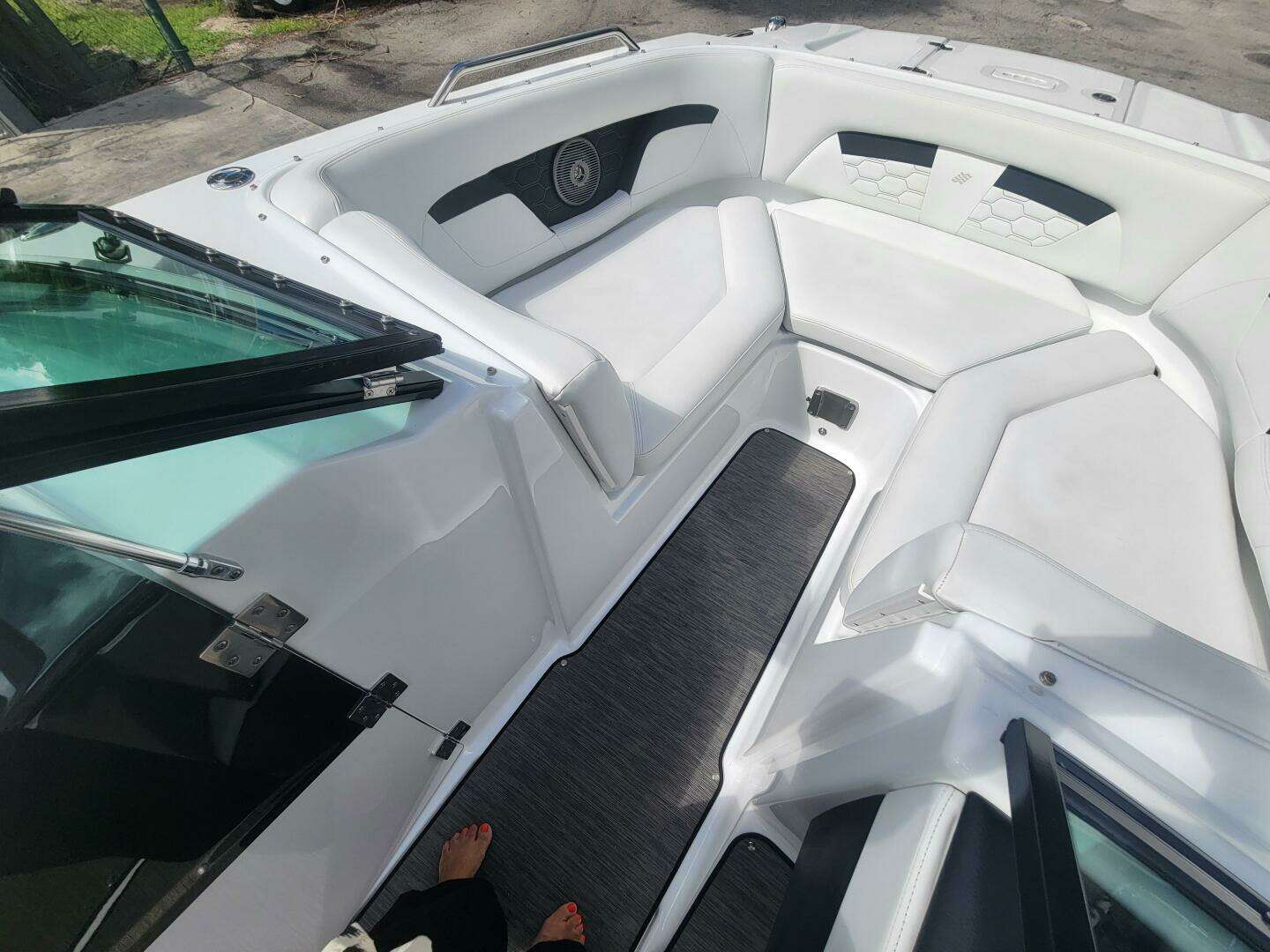 2022 Four Winns HD3 - Image 31