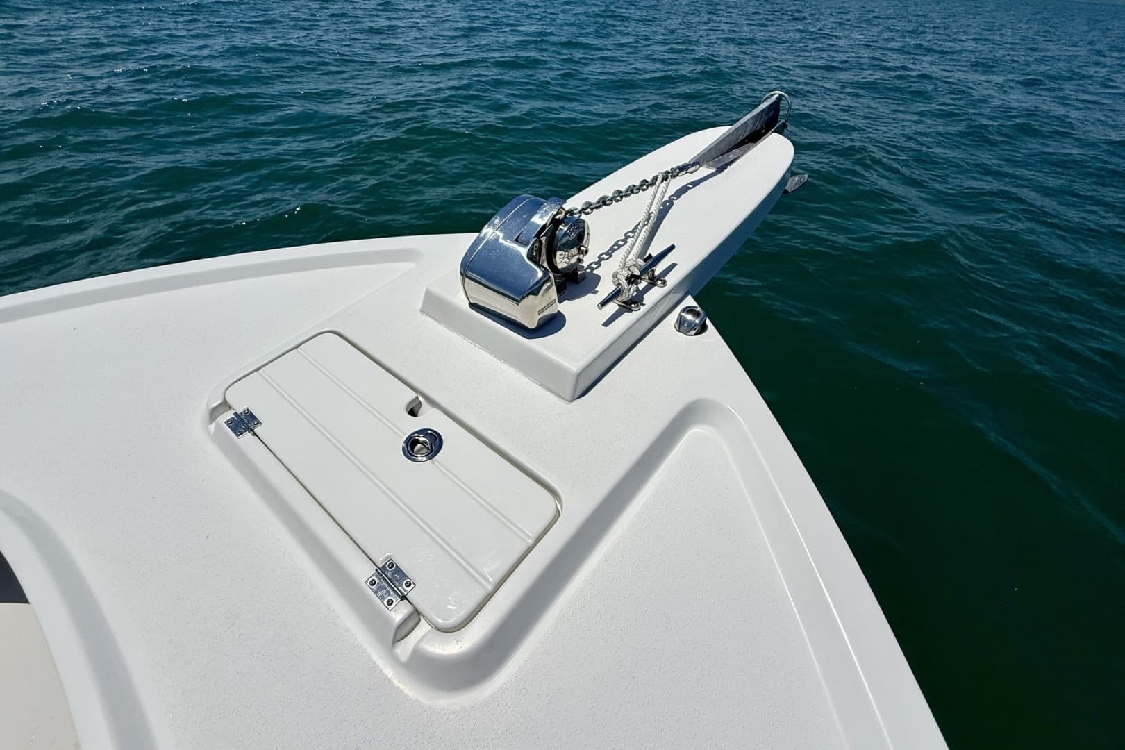 2022 Parker 2801 - Image 17