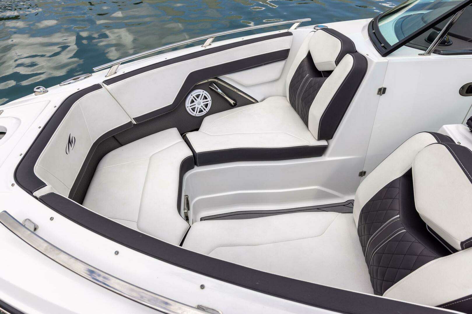 2023 Monterey 255SS Super Sport - Image 38