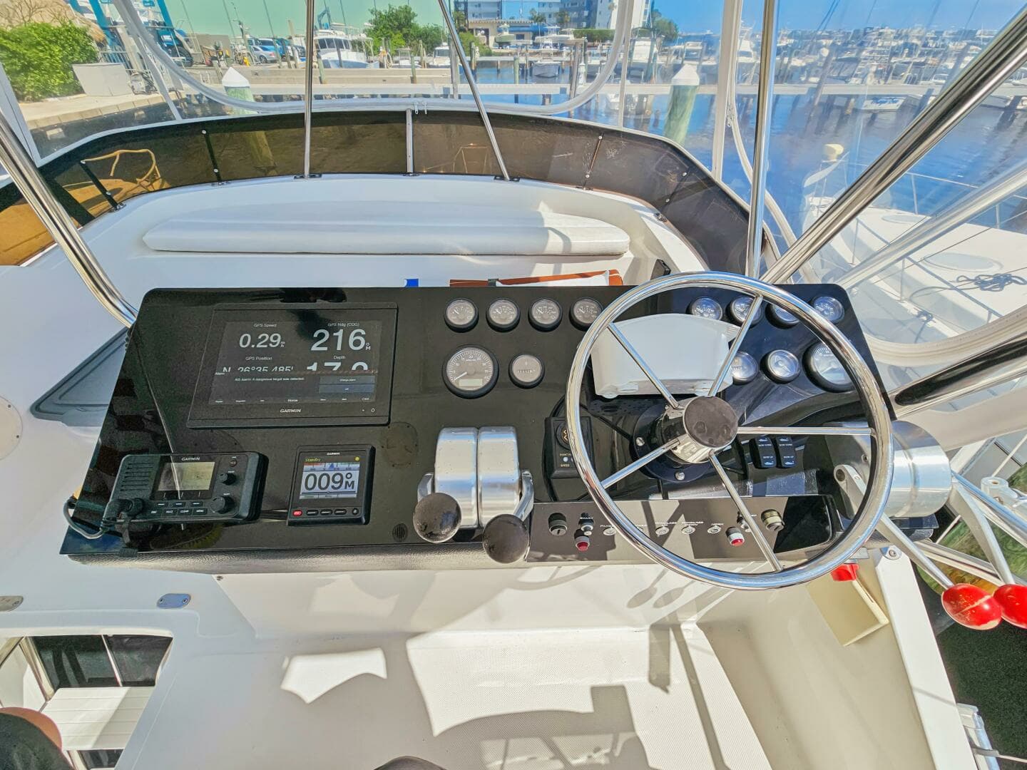 2001 Mediterranean 38 Convertible - Image 9