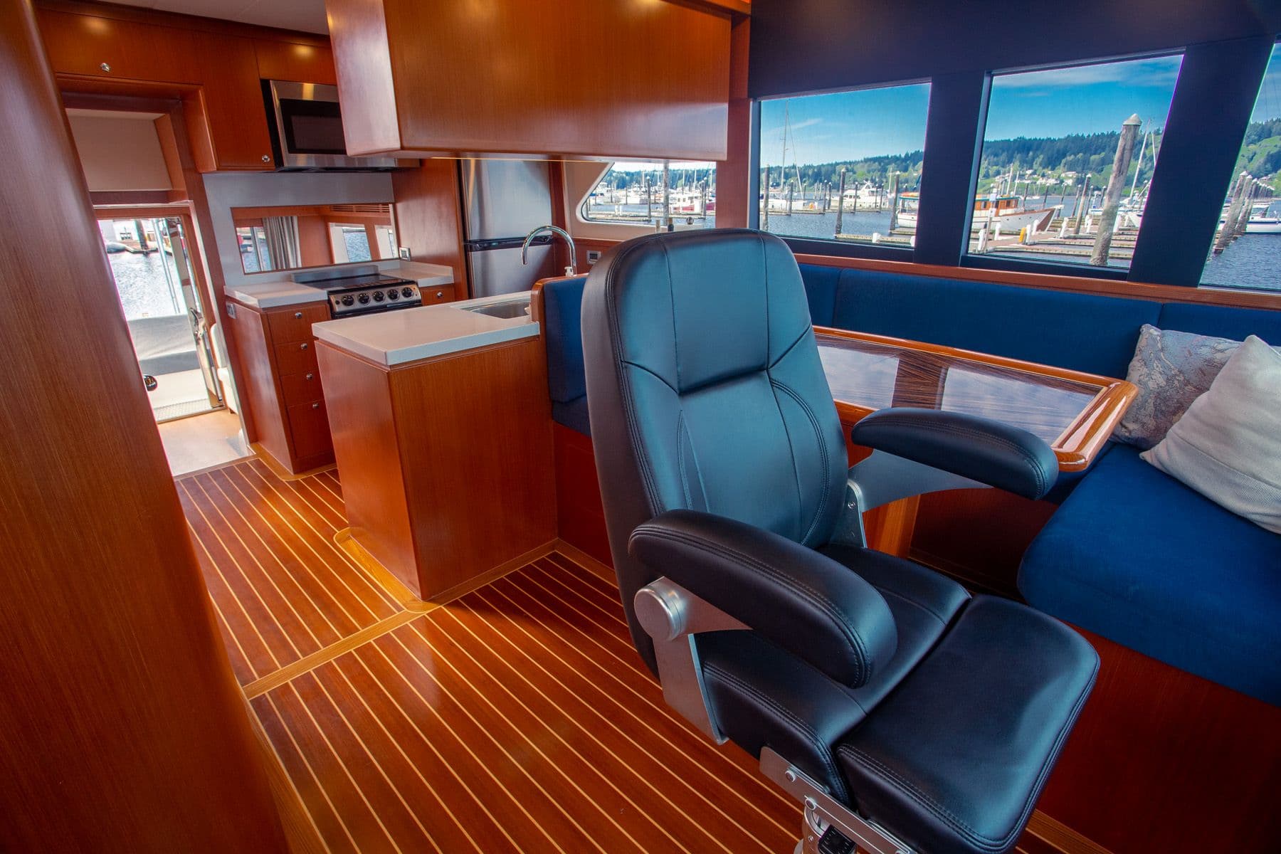 2025 Apollonian Yachts 52 - 25