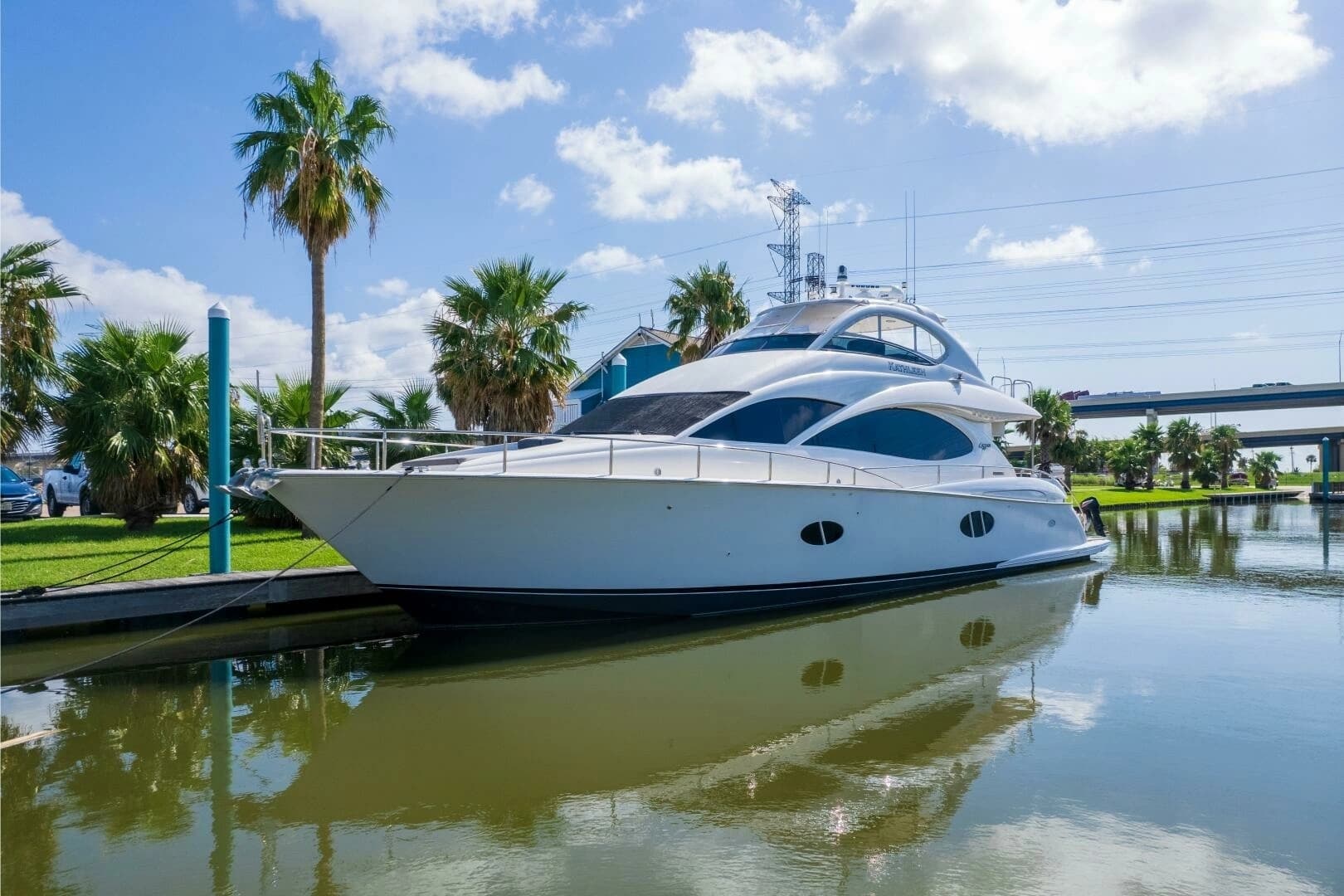 2007 Lazzara Yachts 74 Motor Yacht - Image 110