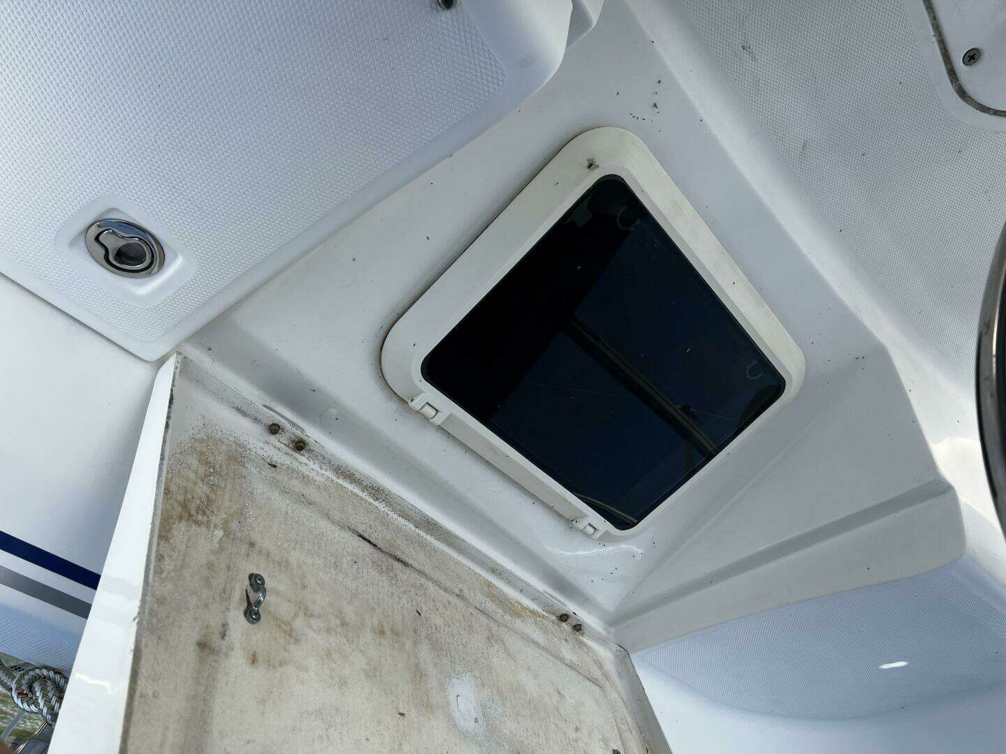 2004 Hunter 33 - Image 47