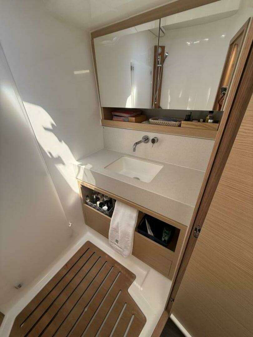 2022 Dufour 530 Ocean Version - Image 27