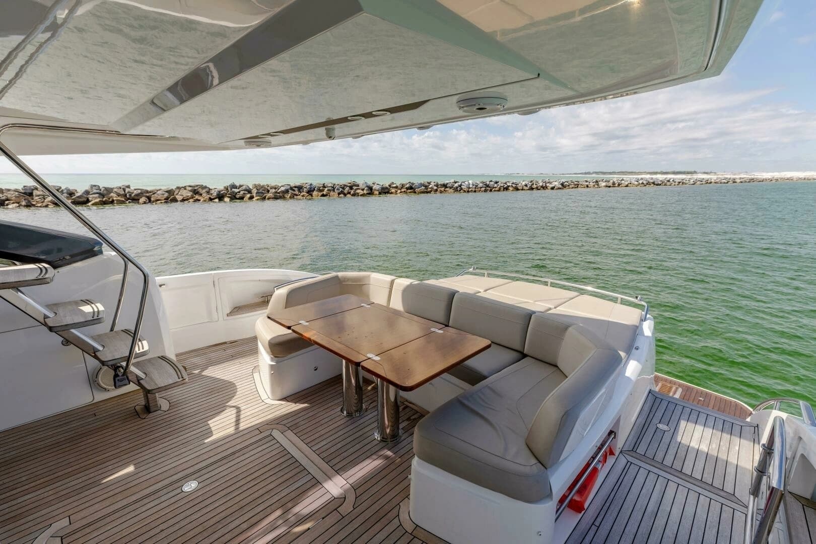 2019 Princess S65 - Image 51