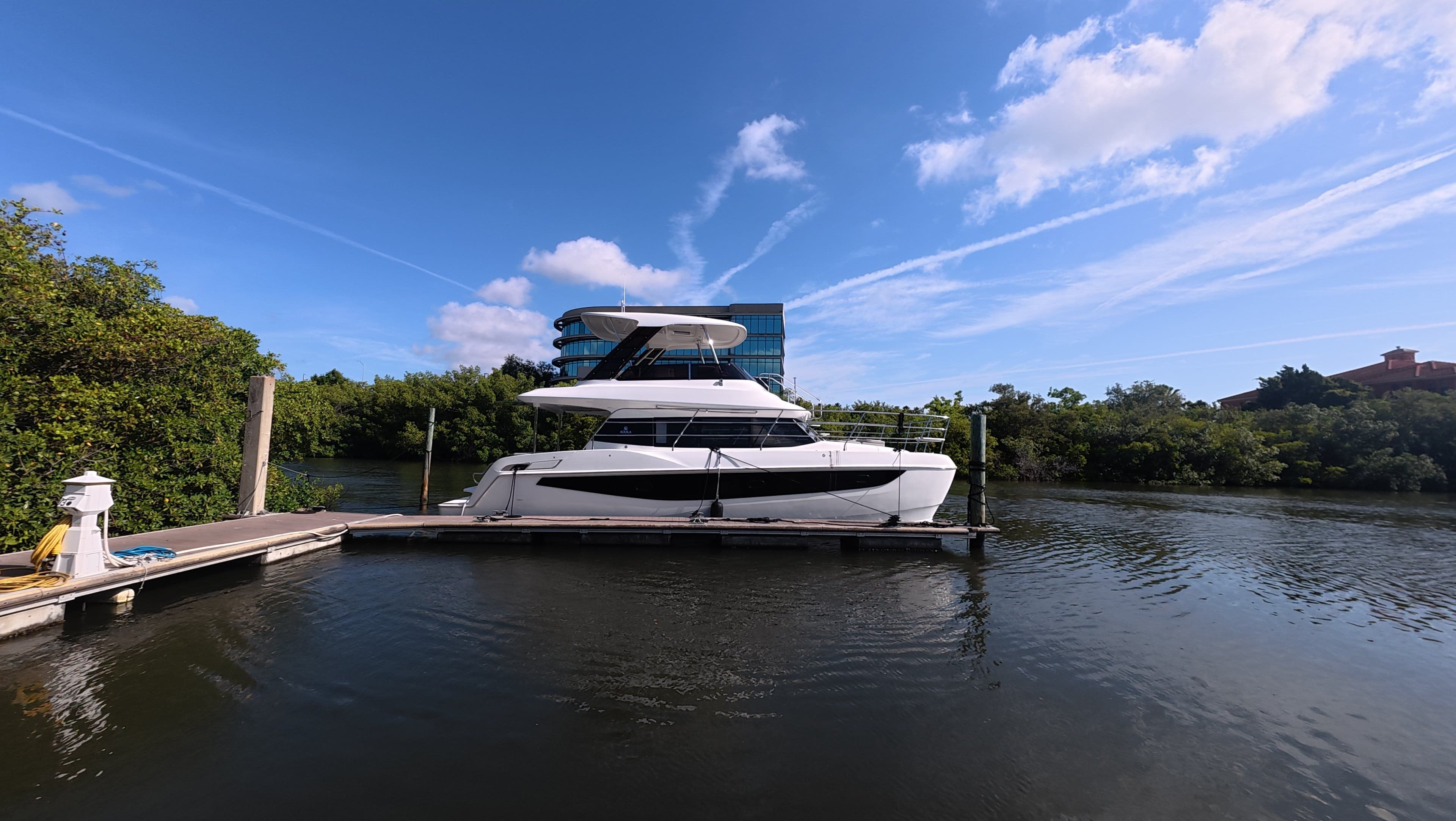 2025 Aquila 42 Yacht - 56