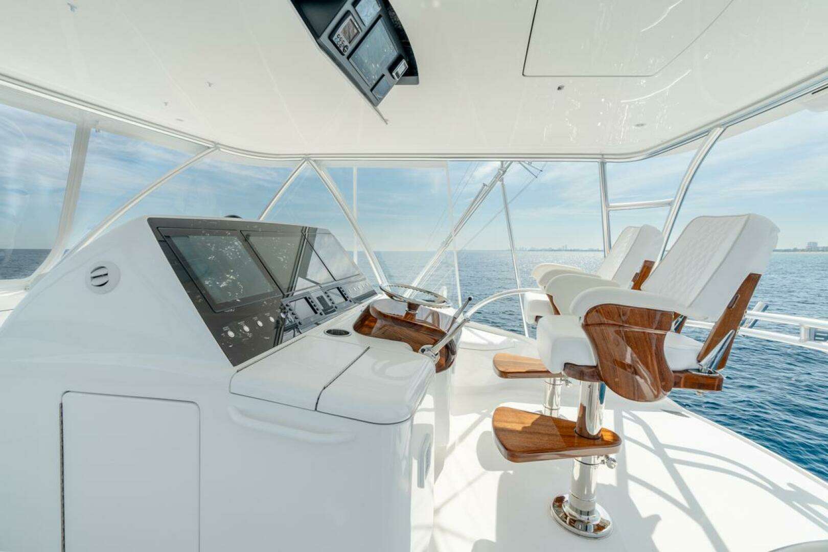 2025 Viking 64 Convertible - Image 16