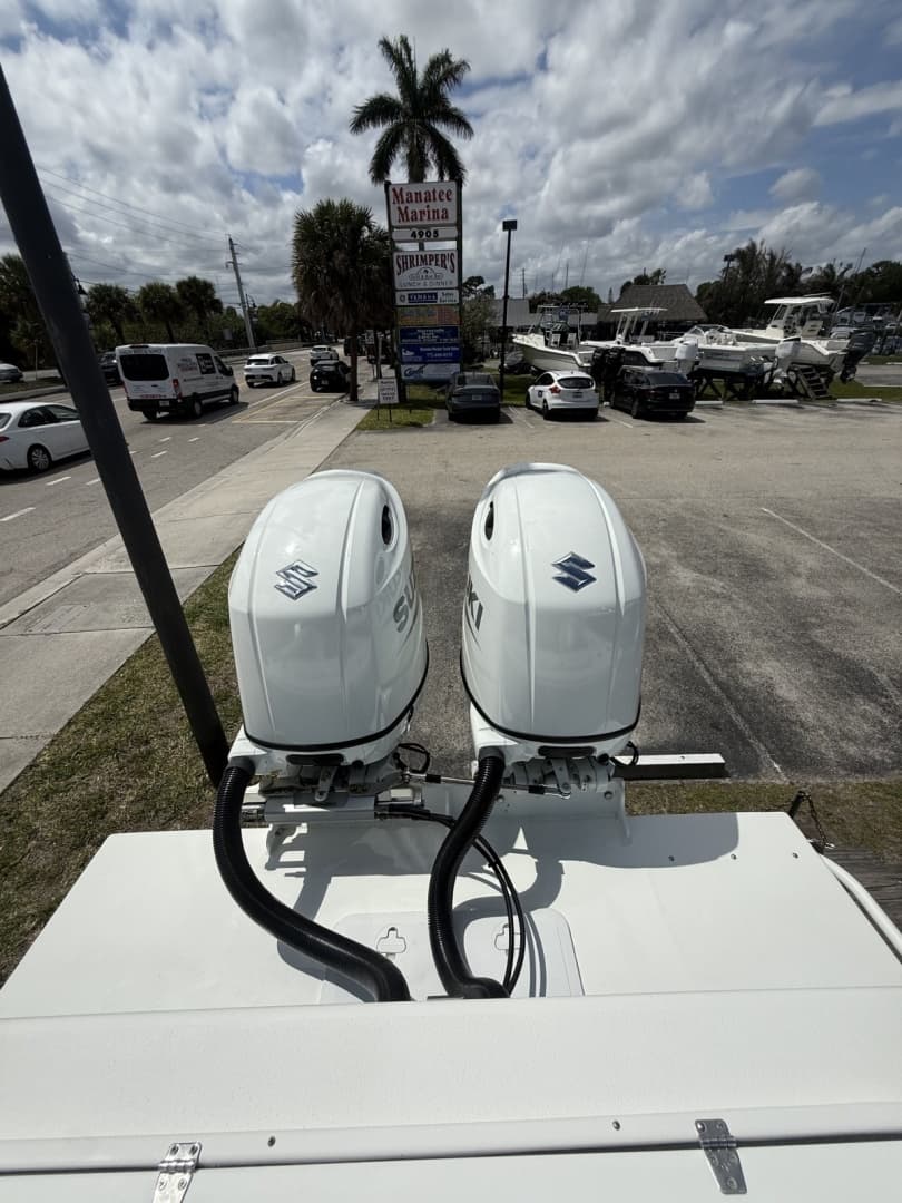 2021 C-Hawk — - Image 22