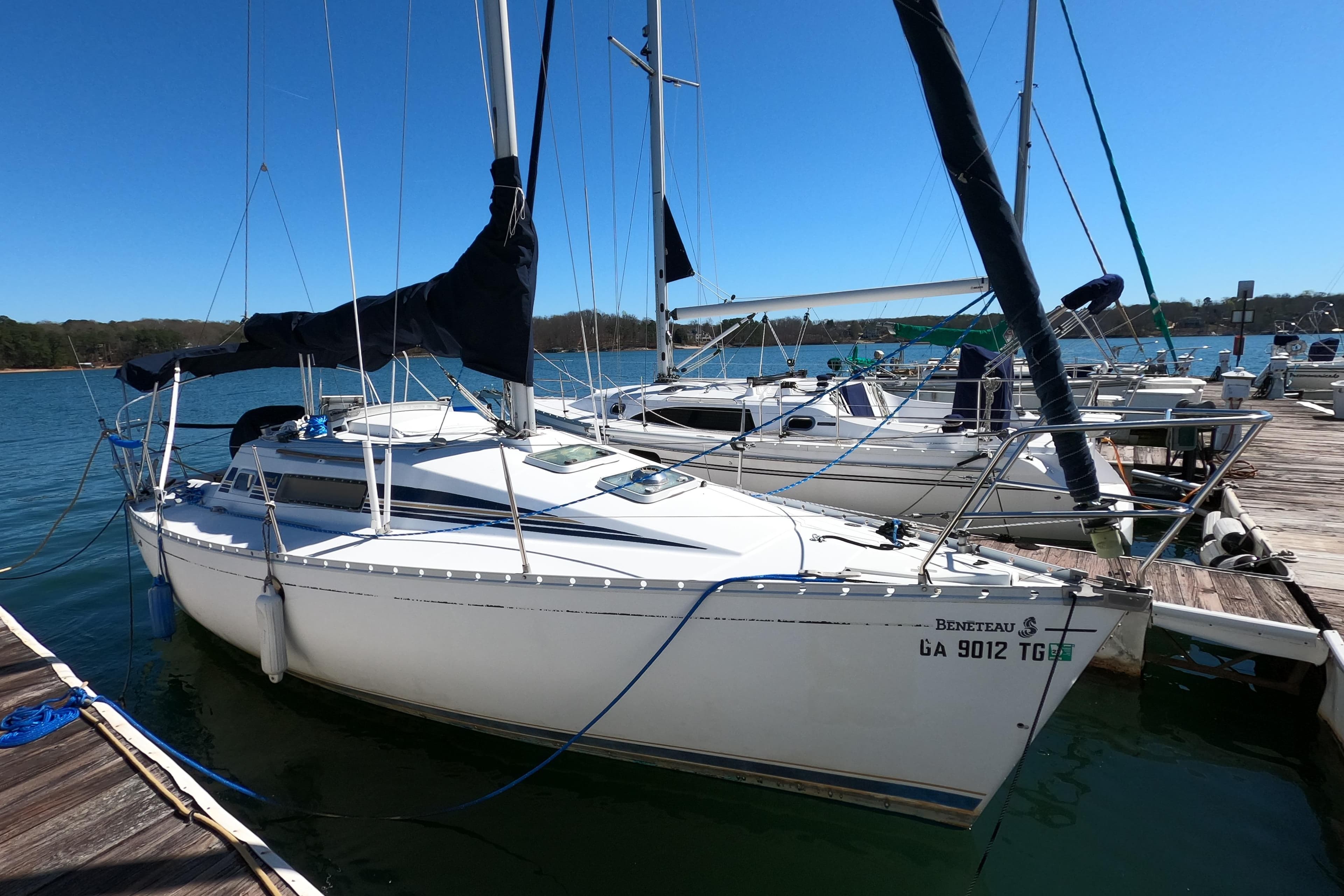 1990 Beneteau First 285