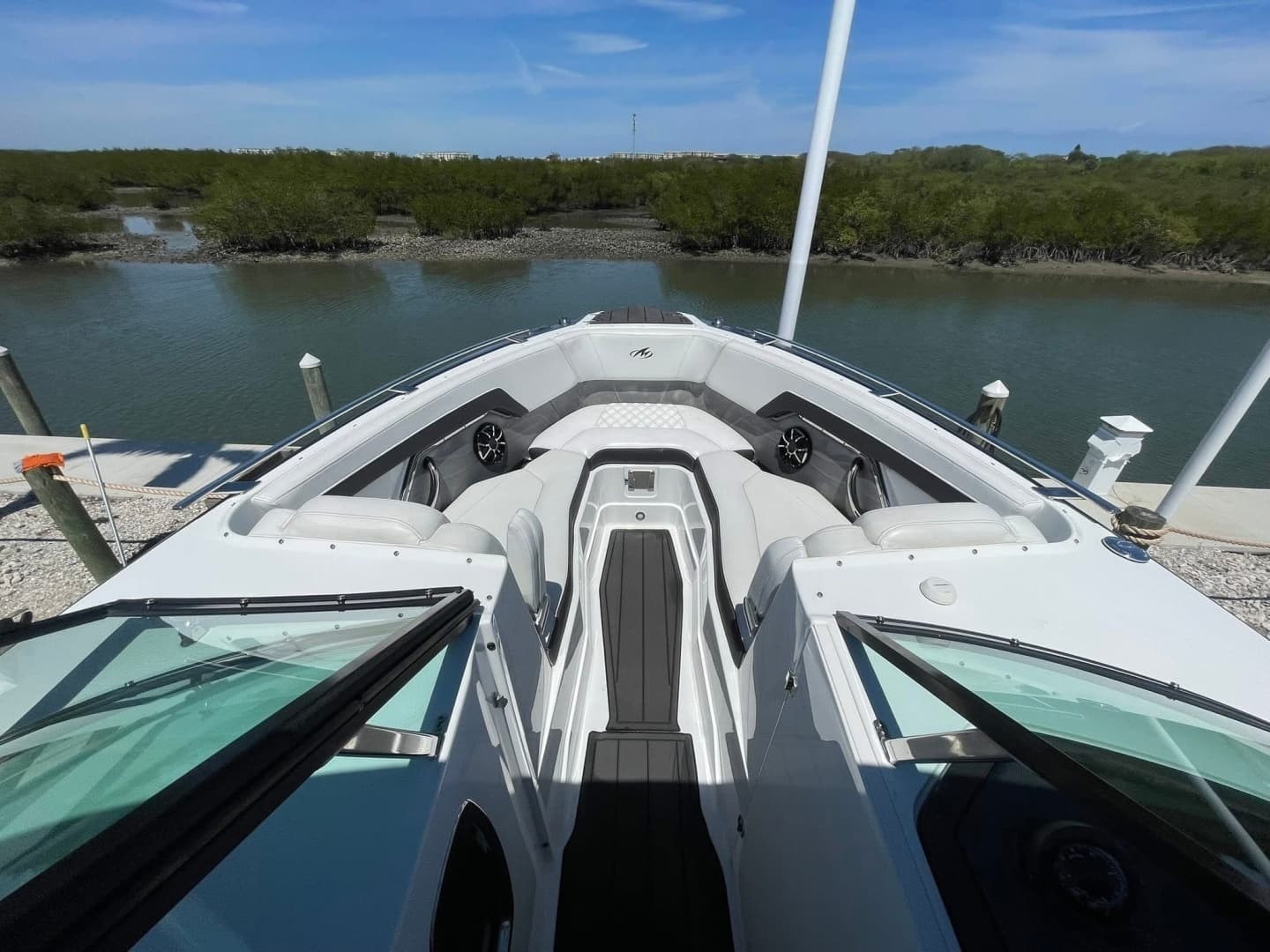 2015 Monterey 268SS - Image 4