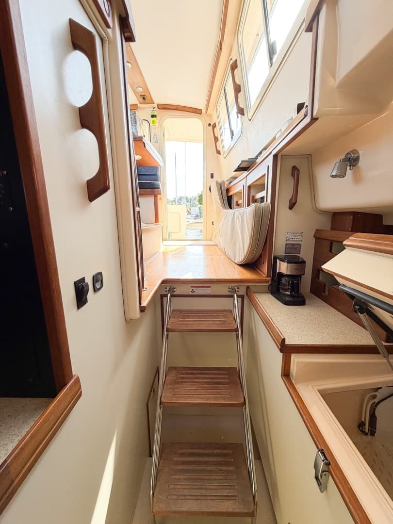 2007 Island Packet SP Cruiser - Image 71