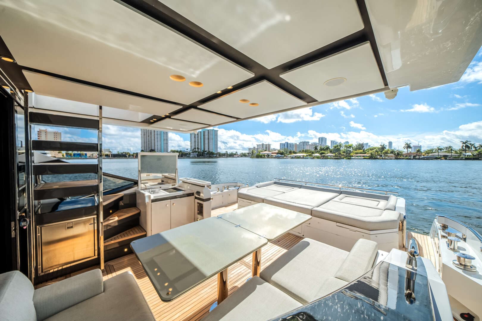 2022 Azimut S7 - Image 62