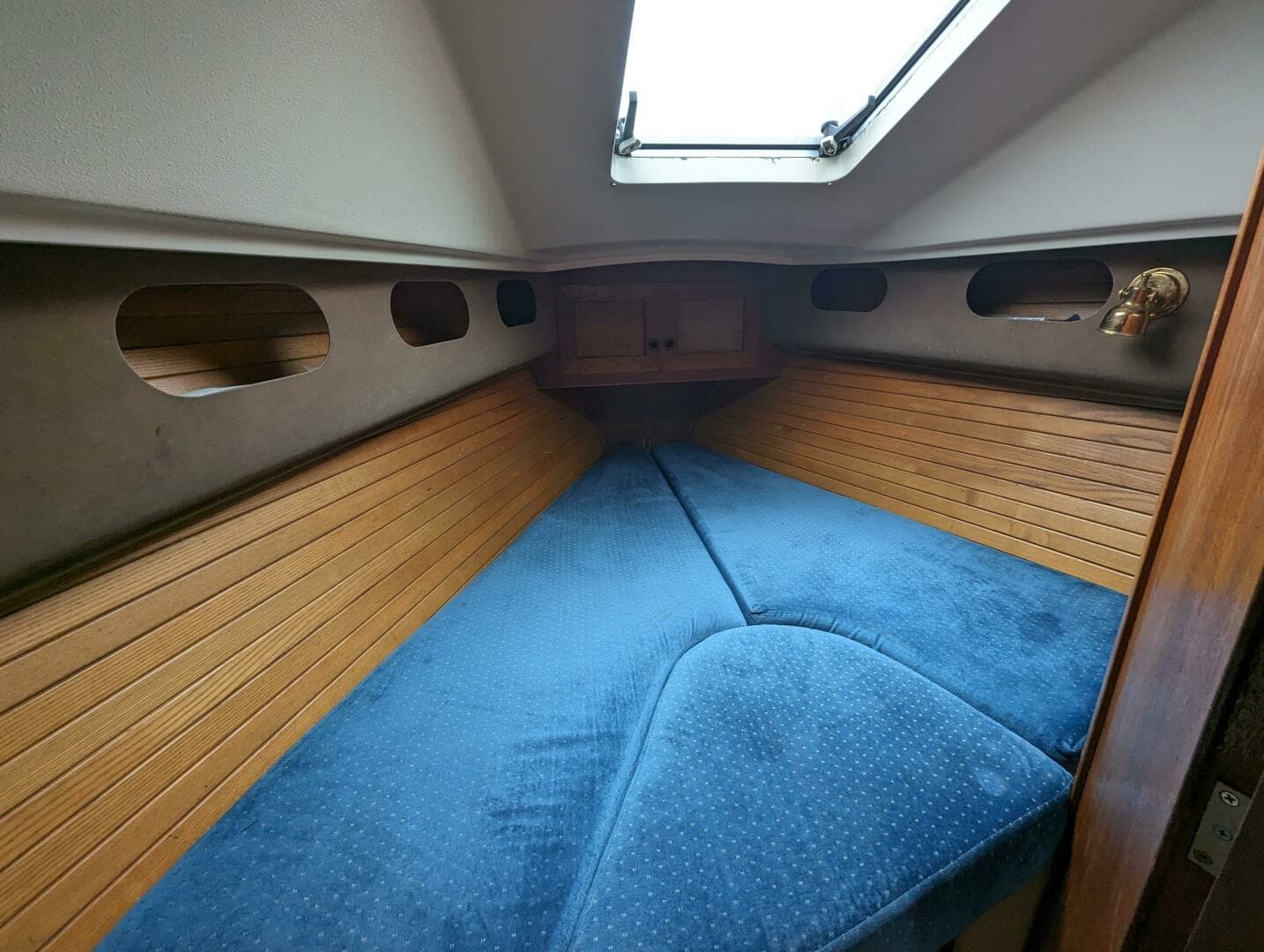 1989 Canadian Sailcraft CS36 Merlin - Image 25