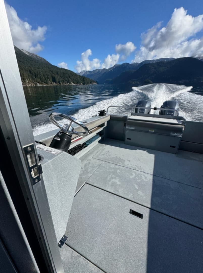 2018 KingFisher 2725 Weekender - Image 14