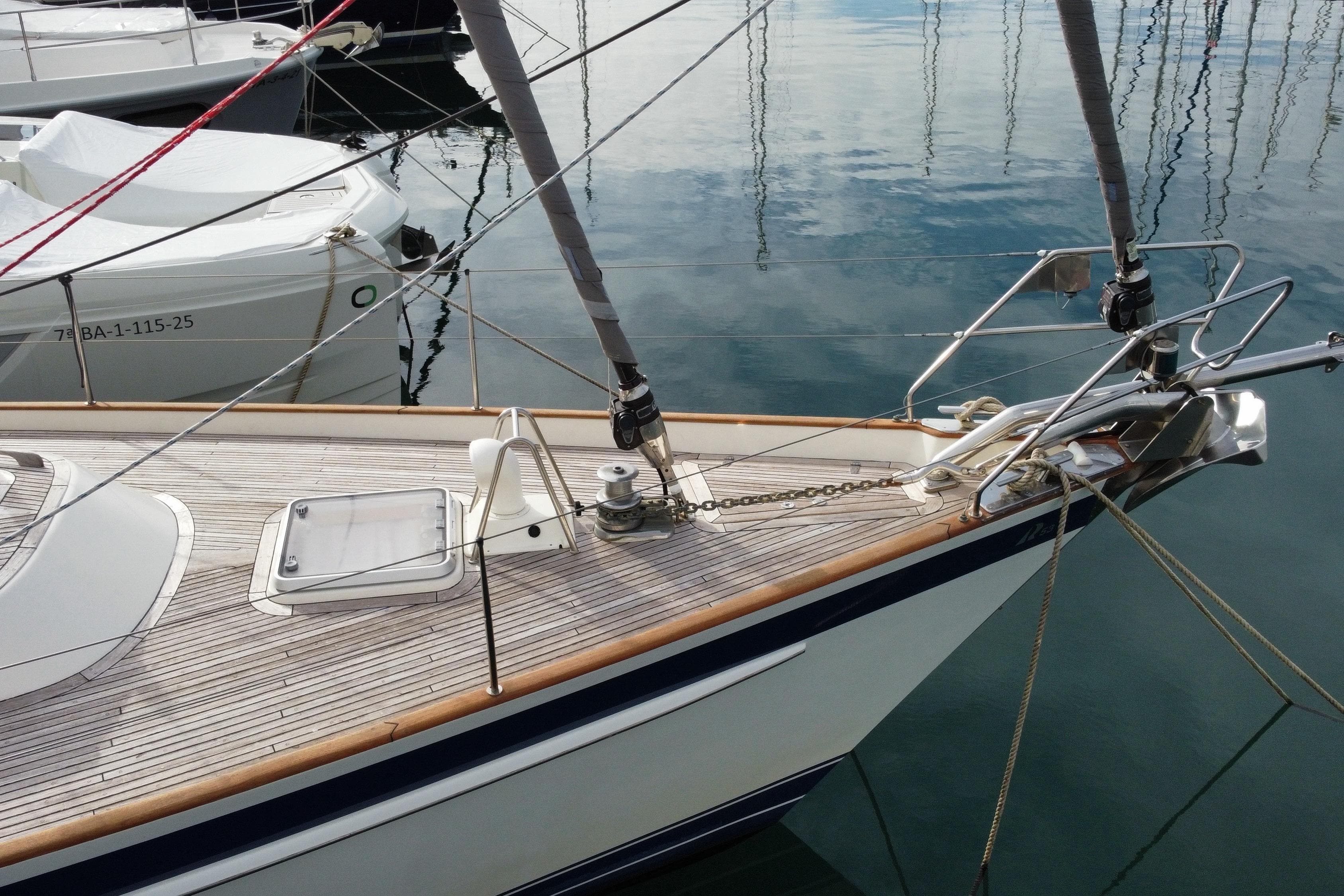 Hallberg-Rassy 53